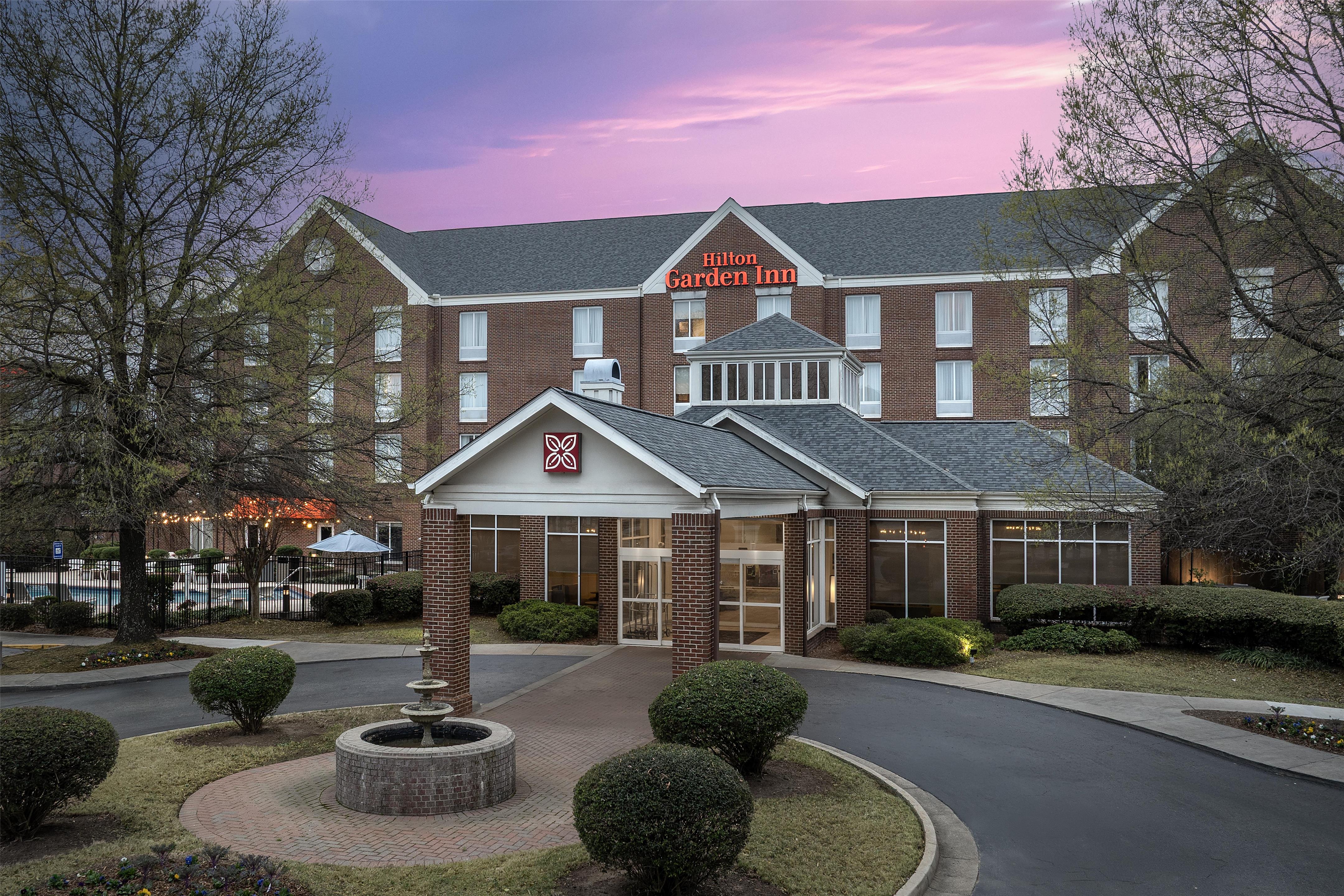 Exterior | Hilton Garden Inn Macon / Mercer University