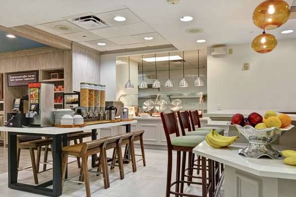 Amenities - Hilton Garden Inn Lake Buena Vista - I-4, Exit 68