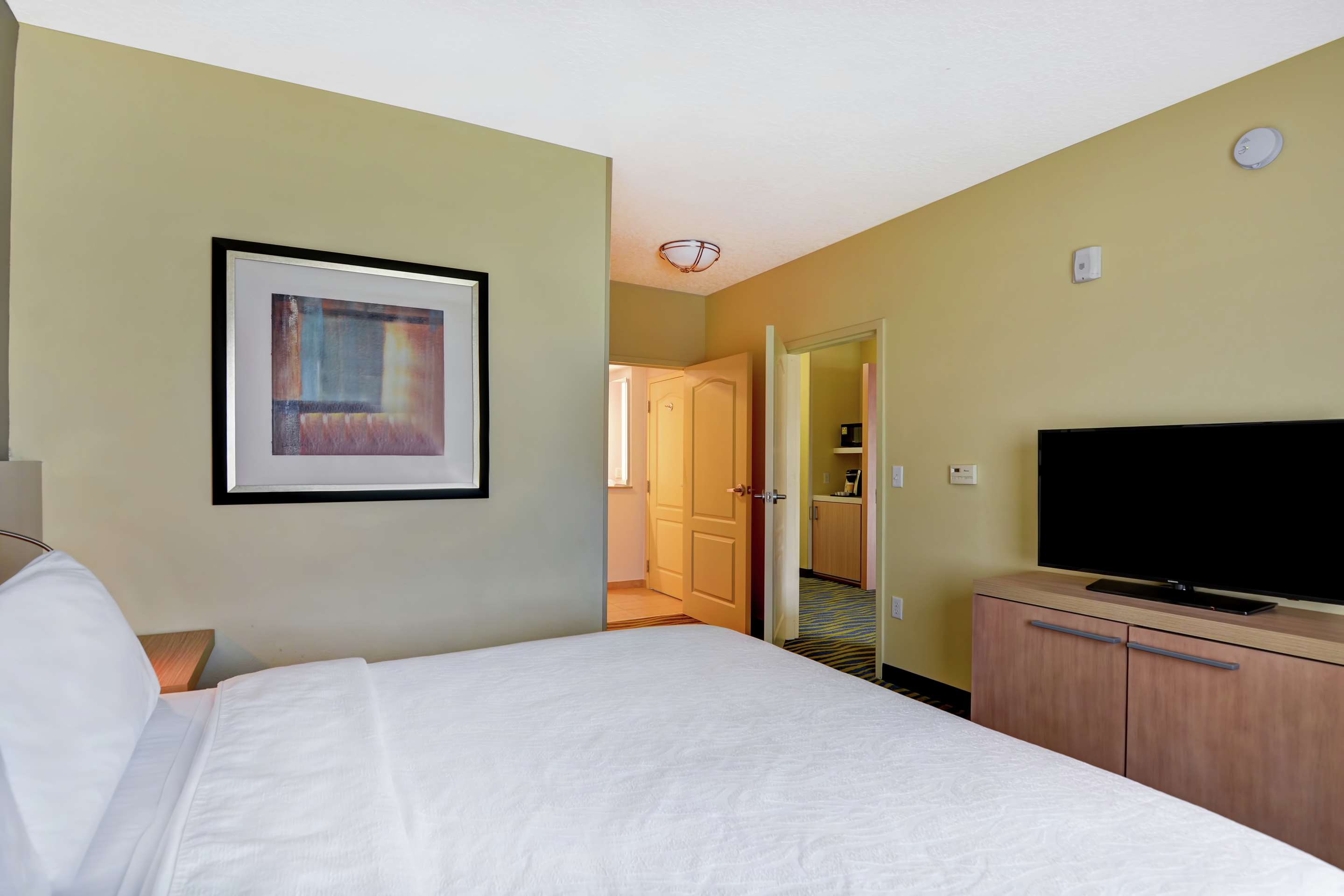 Guest room amenity