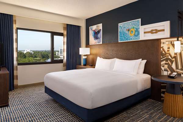  - DoubleTree Suites by Hilton Lake Buena Vista - I-4, Exit 68