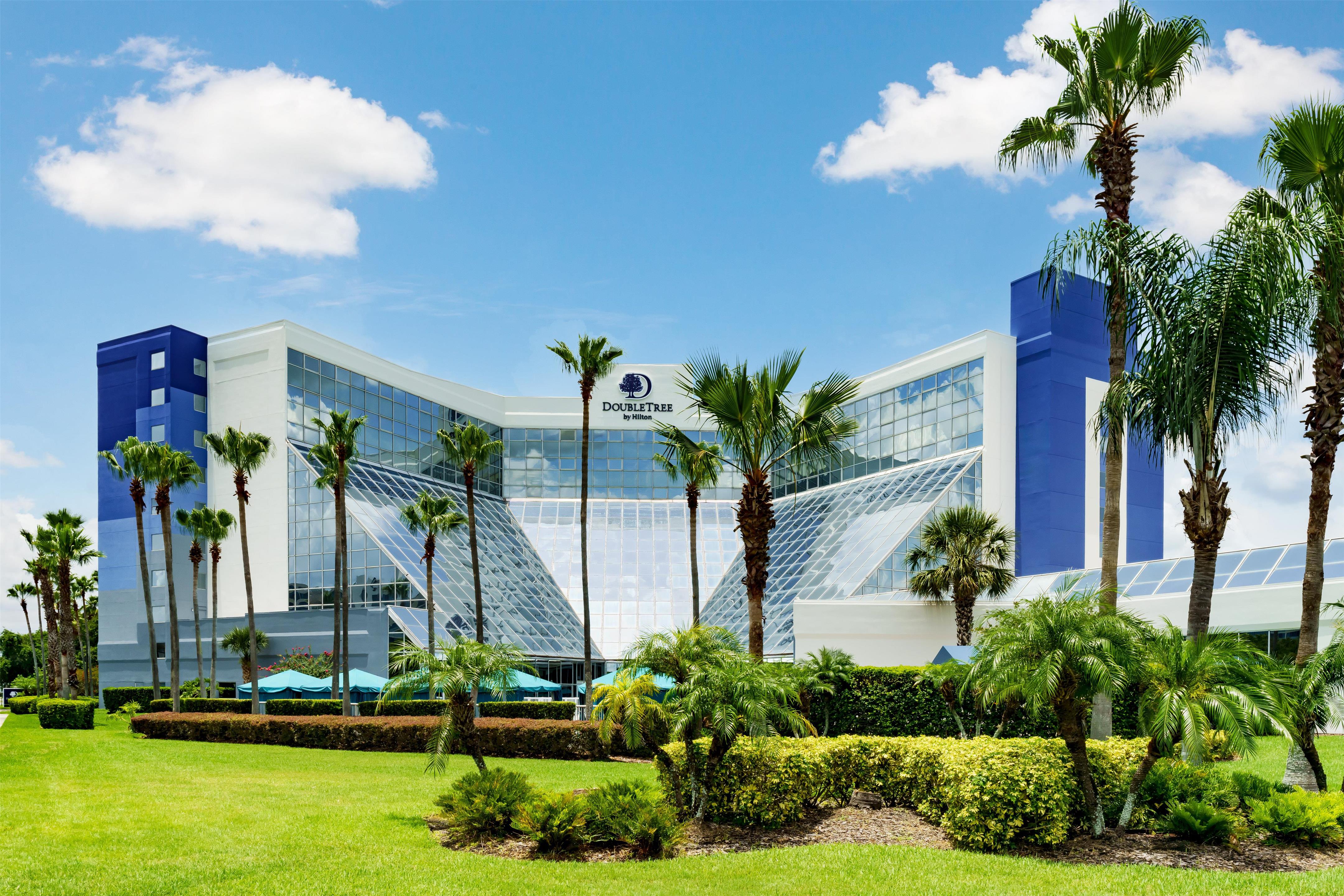 Exterior | DoubleTree by Hilton Orlando Airport