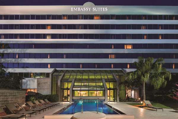 Pool - Embassy Suites Jamaican Court Orlando - I-4, Exit 74A