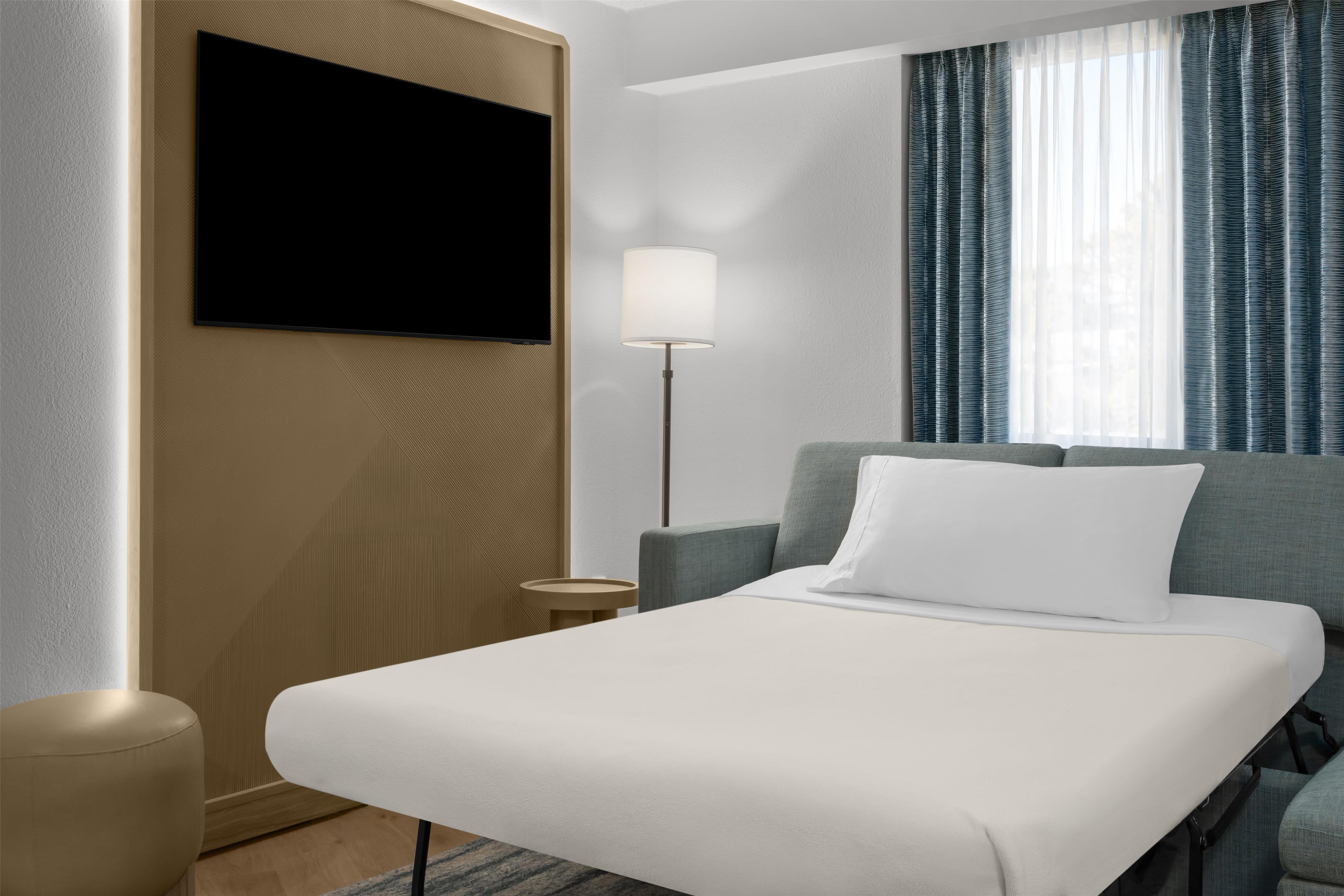 Guest room