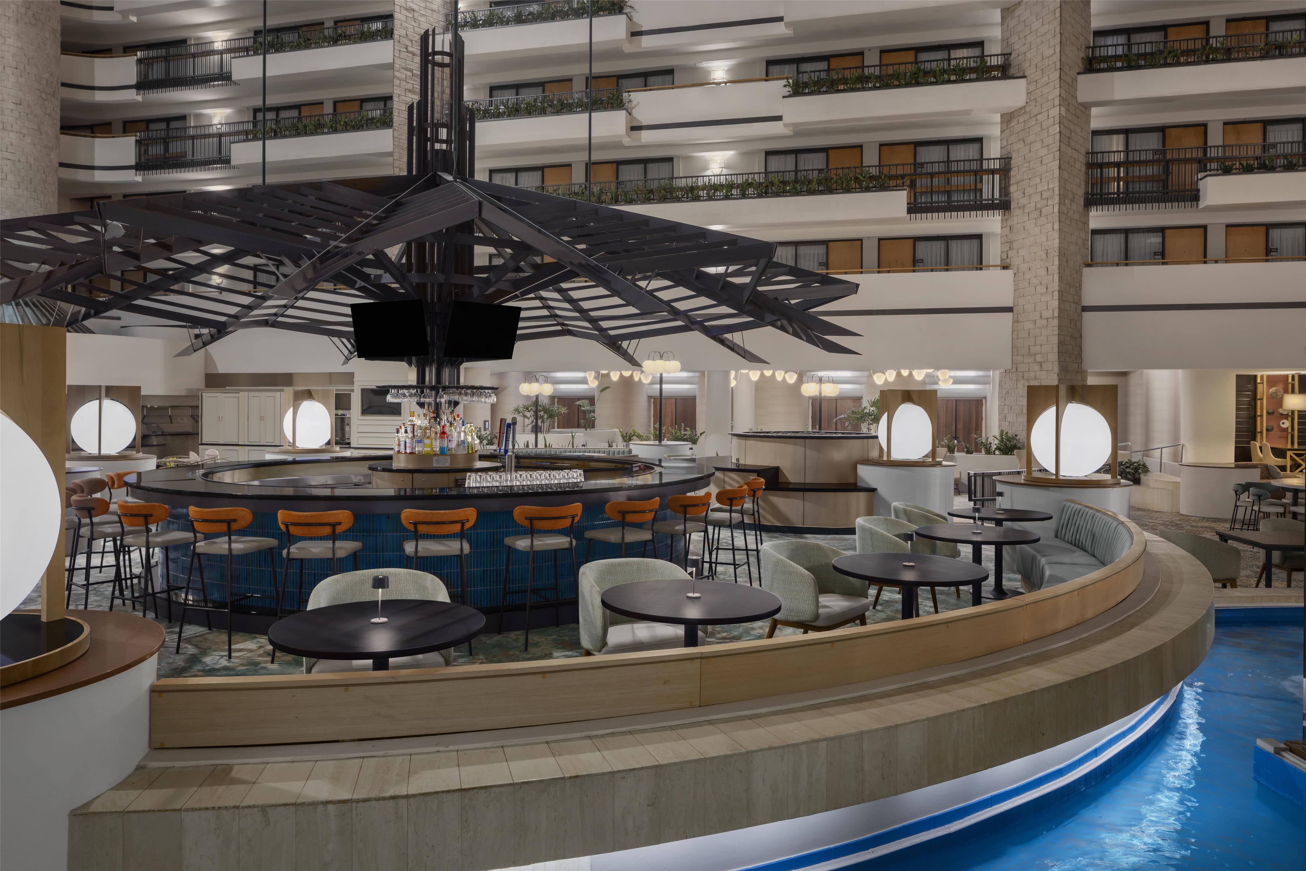 Lobby | Embassy Suites by Hilton Orlando International Dr ICON Park