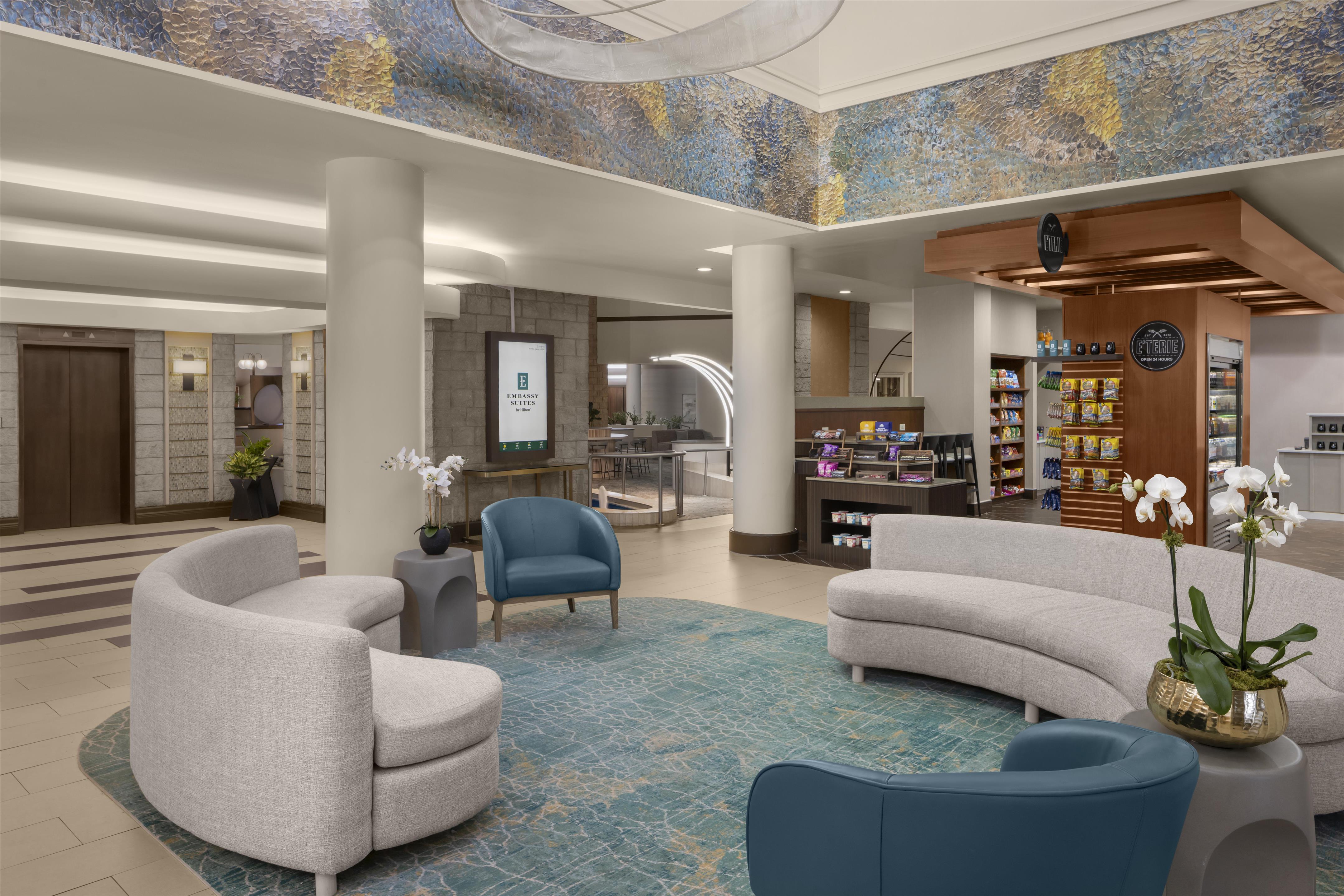 Lobby | Embassy Suites by Hilton Orlando International Dr ICON Park