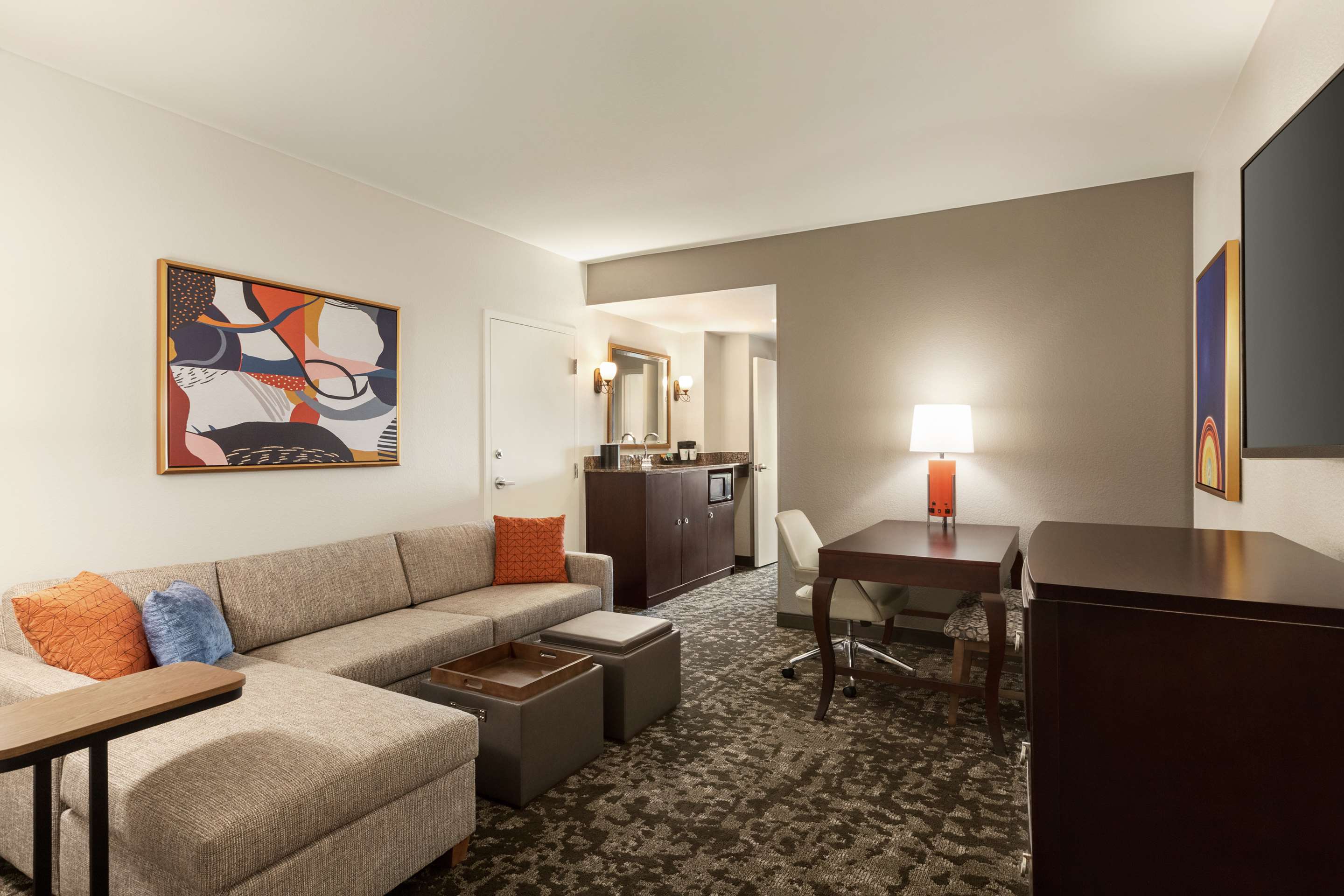 Guest room