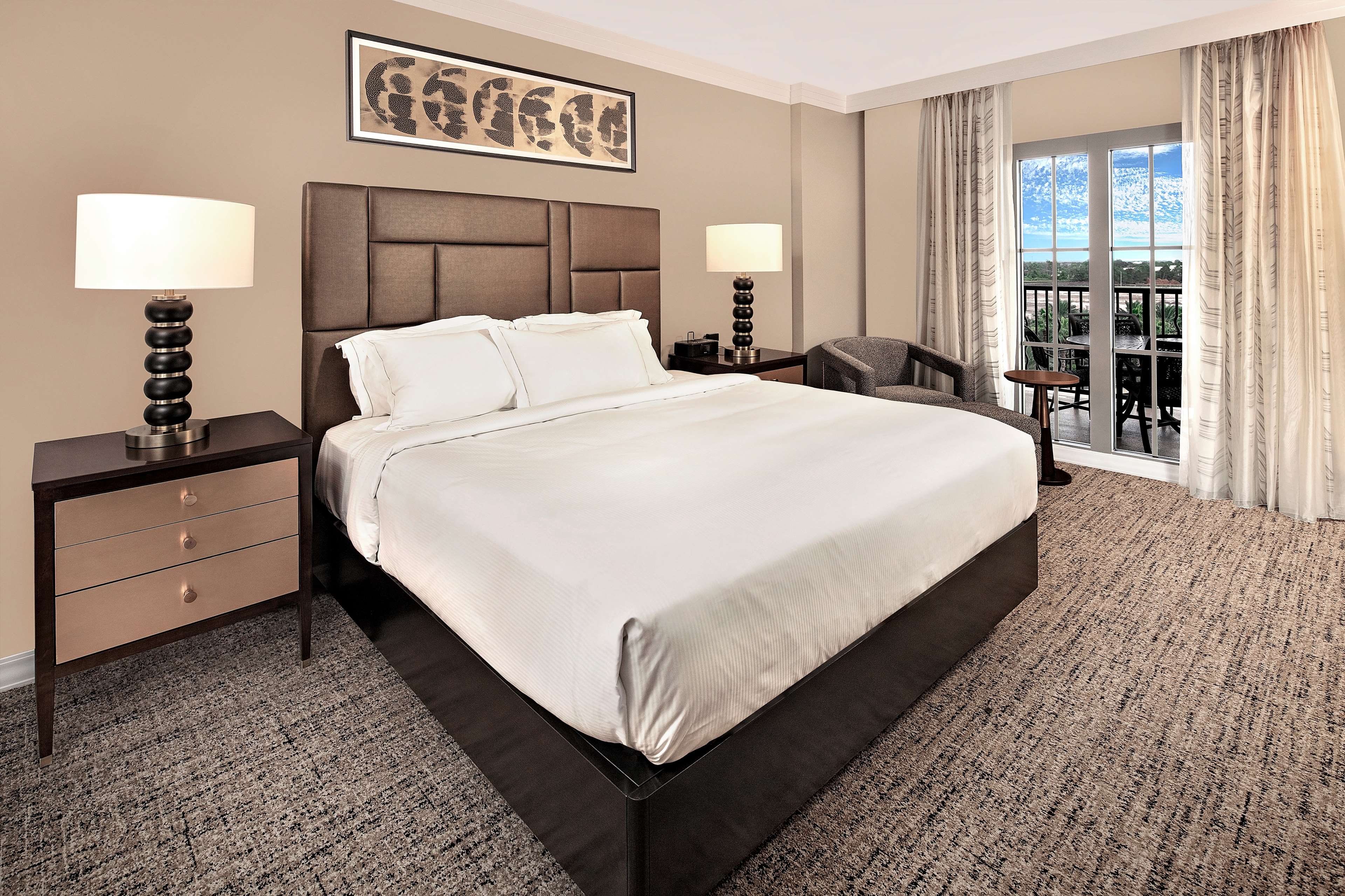 Parc Soleil by Hilton Grand Vacations Room Type - 1 BDRM 1KG SUITE ACC TUB