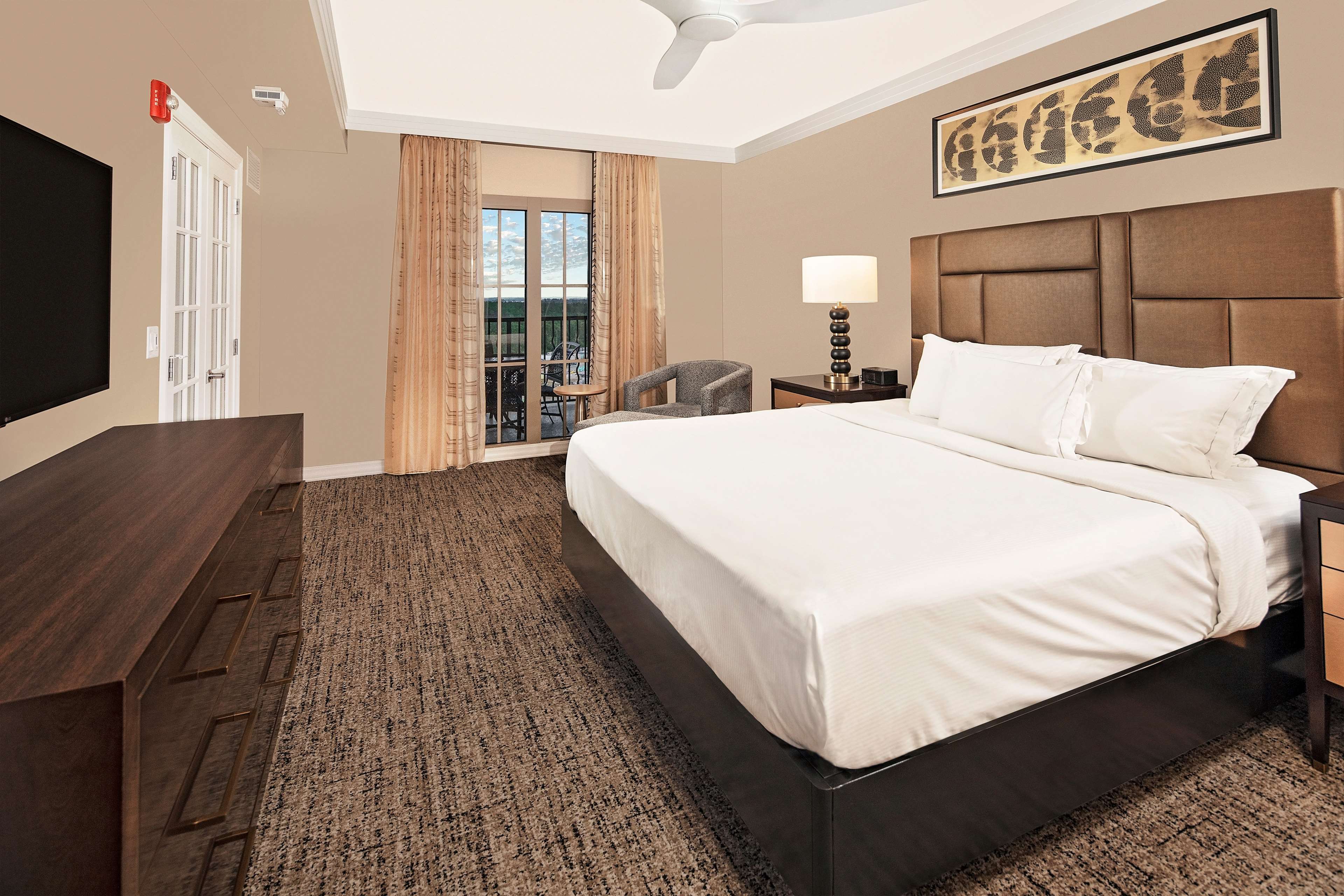 Parc Soleil by Hilton Grand Vacations Room Type - 2 BDRM 1K 1Q STE HEAR ACC