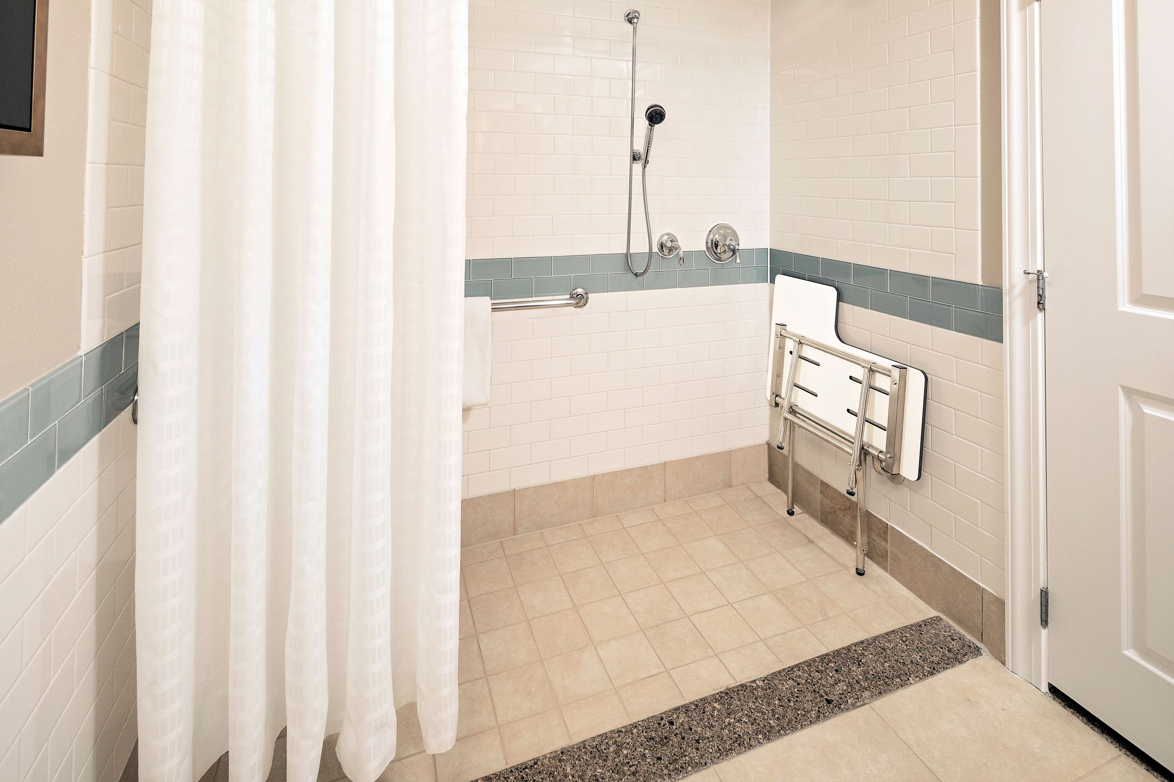 Parc Soleil by Hilton Grand Vacations Room Type - STUDIO 1KG ACC W  RI SHWR