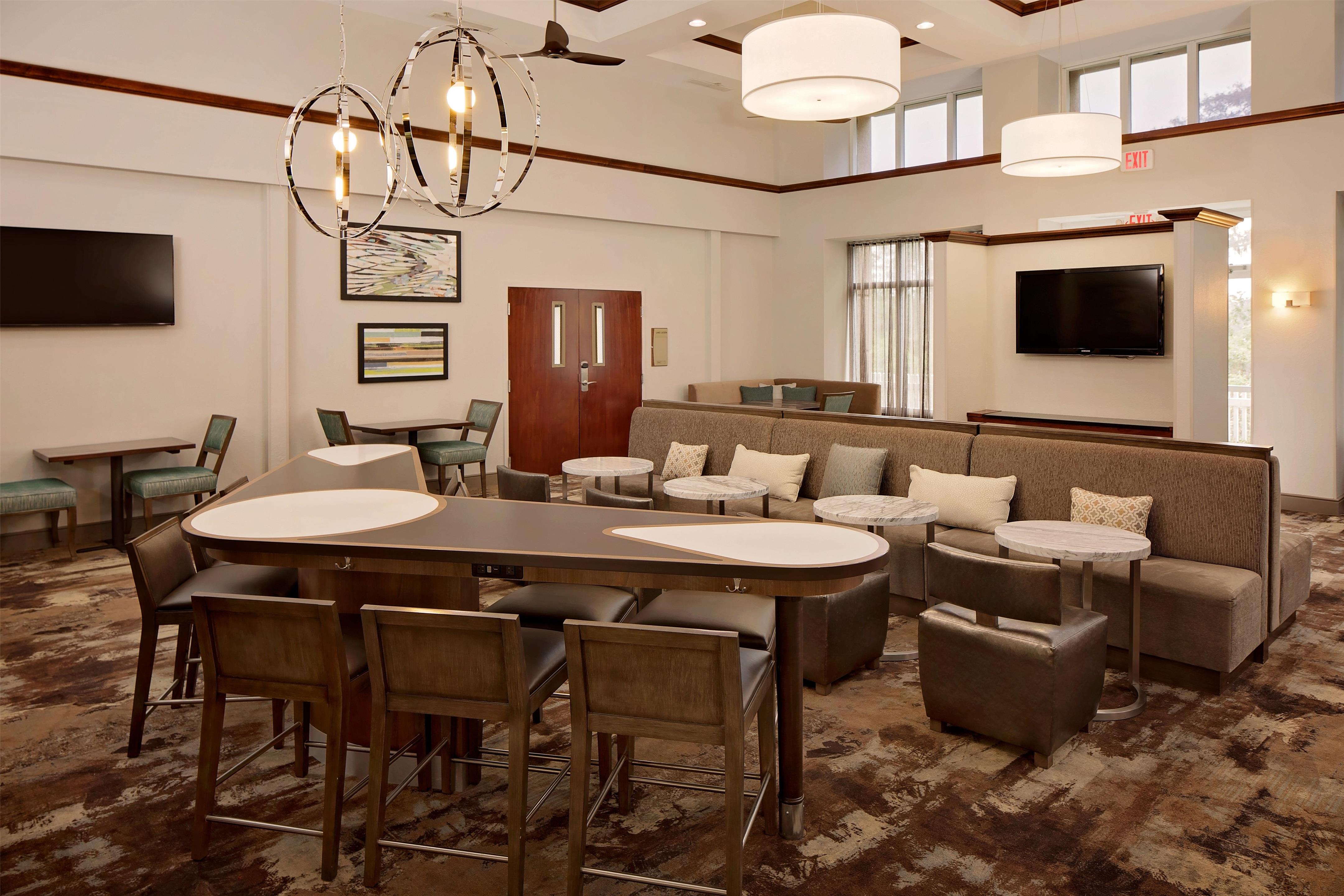 Lobby | Homewood Suites by Hilton Orlando North Maitland