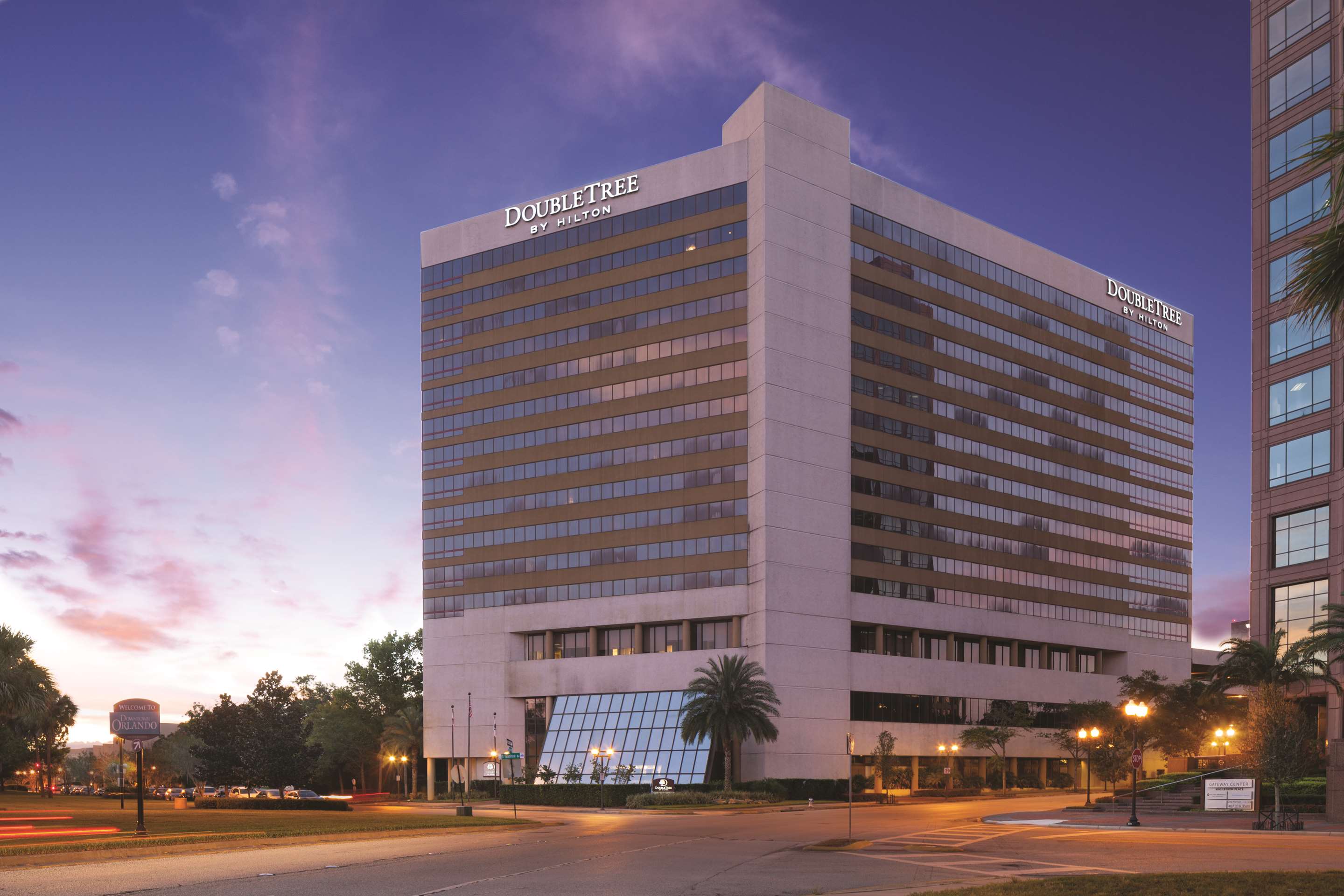 Exterior | DoubleTree by Hilton Hotel Orlando Downtown