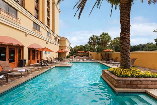 Pool - Embassy Suites International Drive Orlando