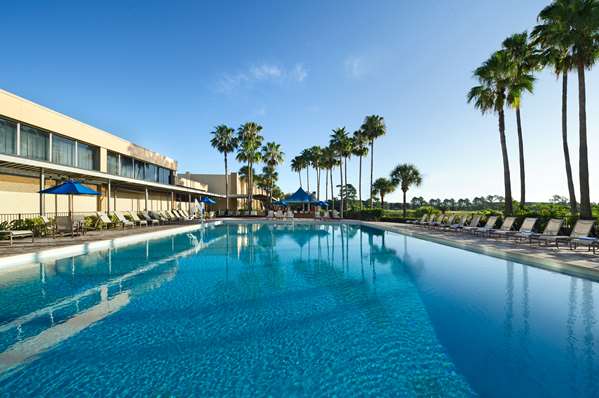 Pool - DoubleTree by Hilton Universal Studios Orlando - I-4, Exit 75B
