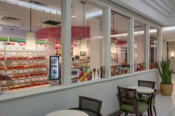 Restaurant - DoubleTree by Hilton Universal Studios Orlando - I-4, Exit 75B