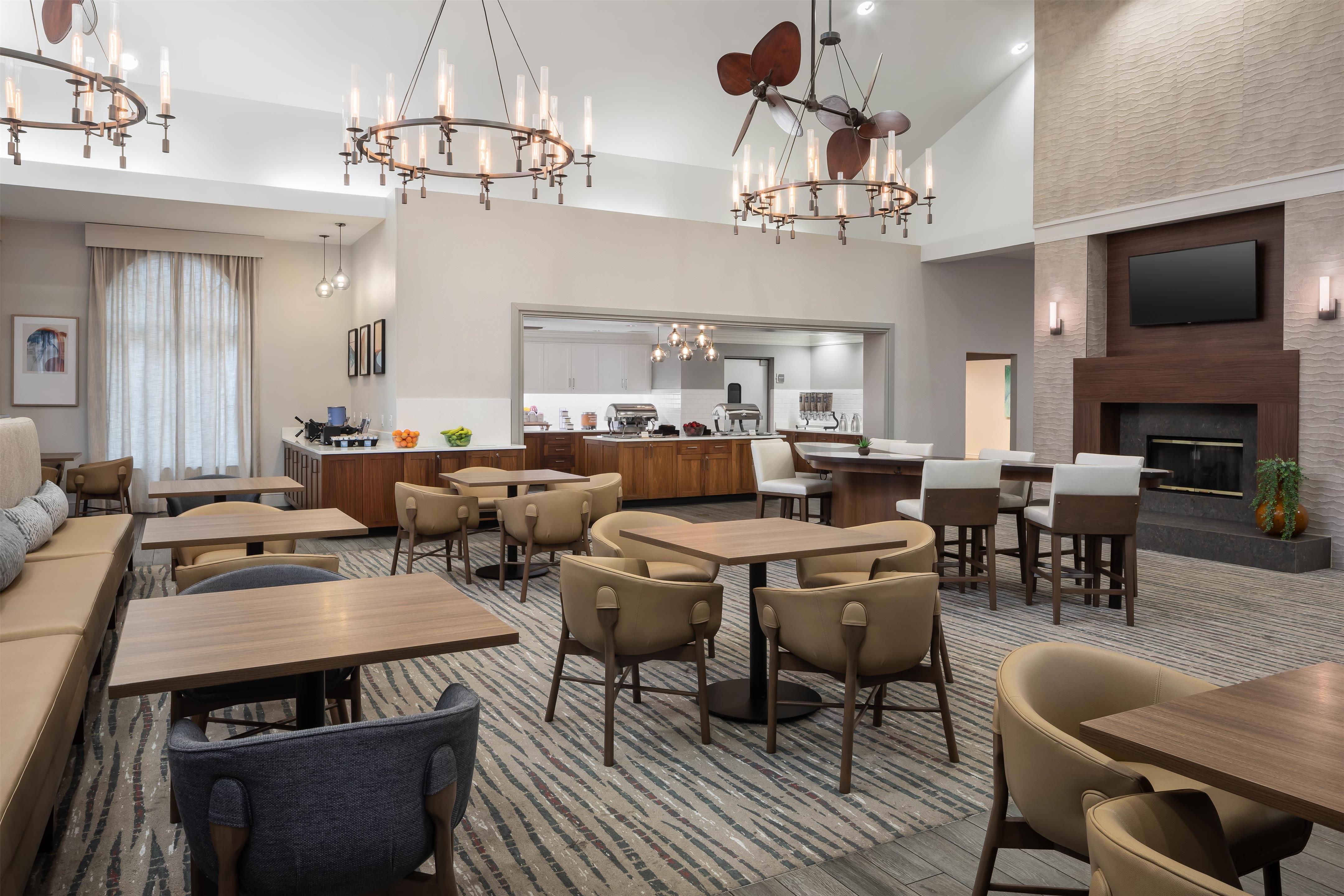 Breakfast Area | Homewood Suites by Hilton Lake Buena Vista - Orlando