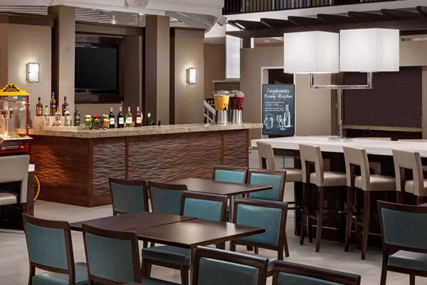 Bar - Embassy Suites Orlando Resort Lake Buena Vista - I-4, Exit 68