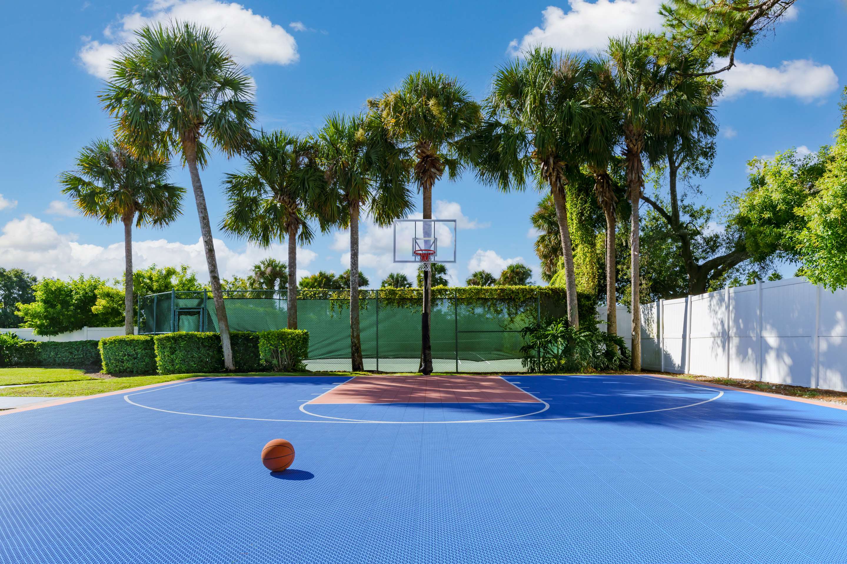 Recreational Facility | Embassy Suites by Hilton Orlando Lake Buena Vista Resort
