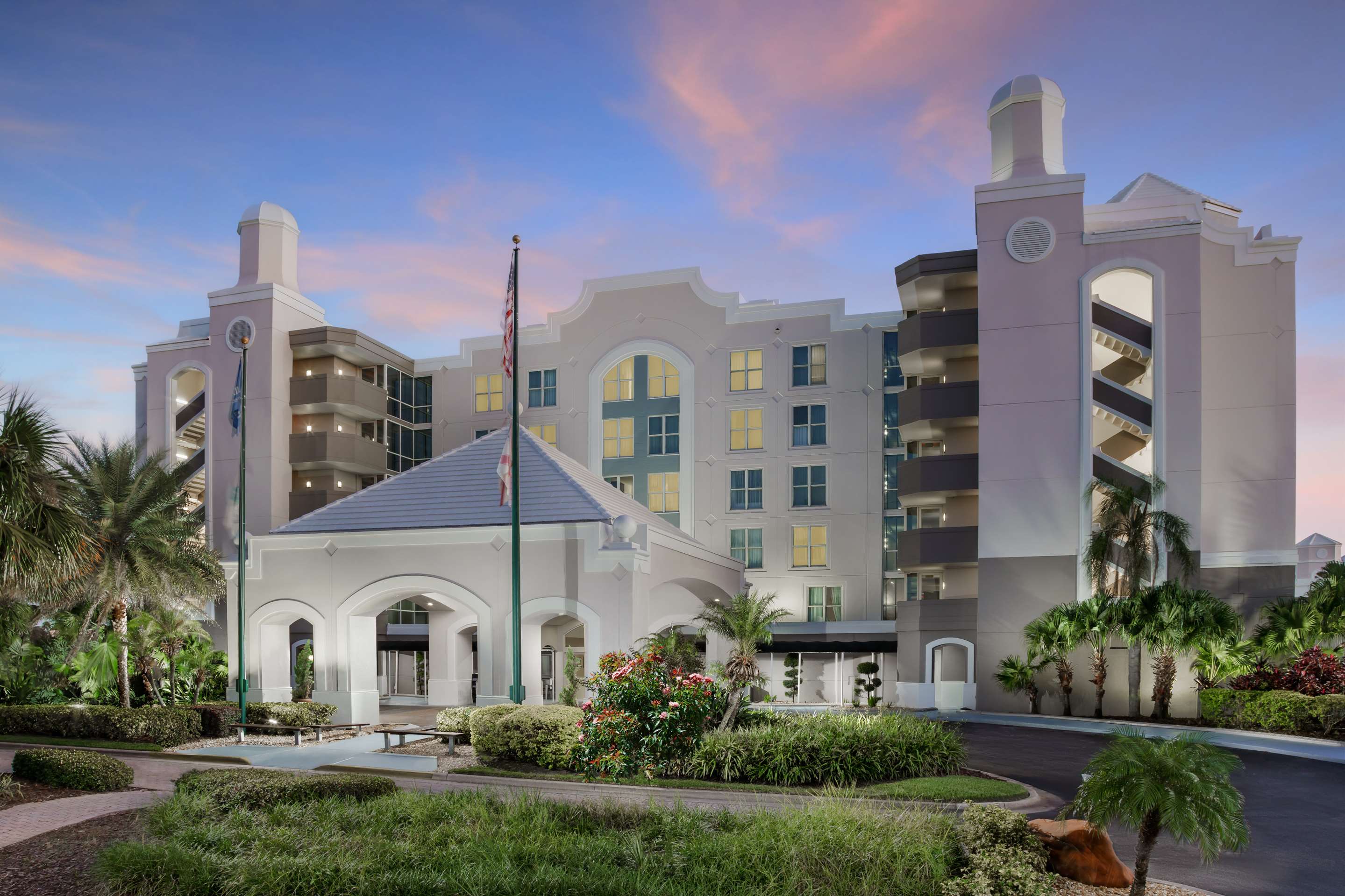 Exterior | Embassy Suites by Hilton Orlando Lake Buena Vista Resort