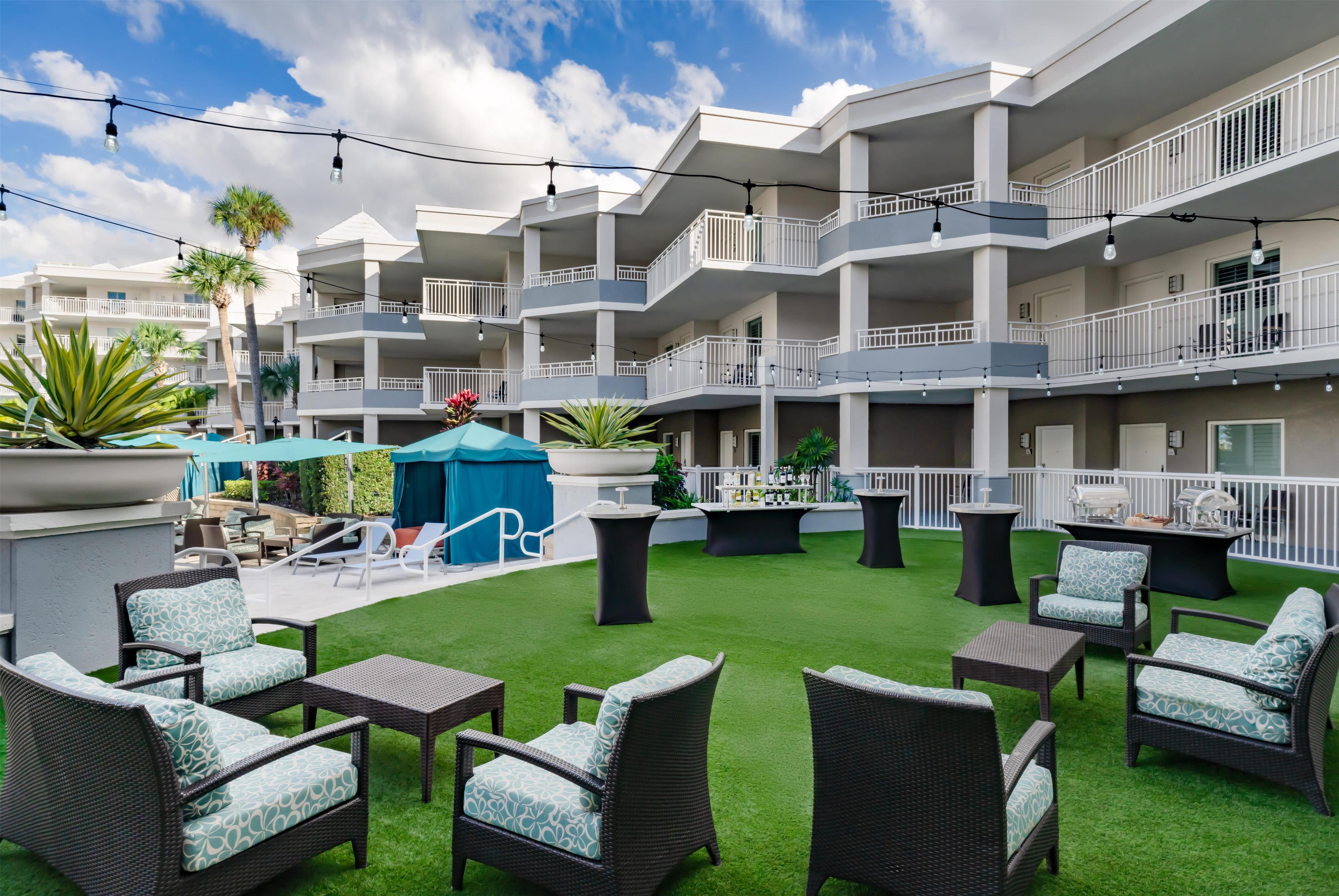 Exterior | Embassy Suites by Hilton Orlando Lake Buena Vista Resort