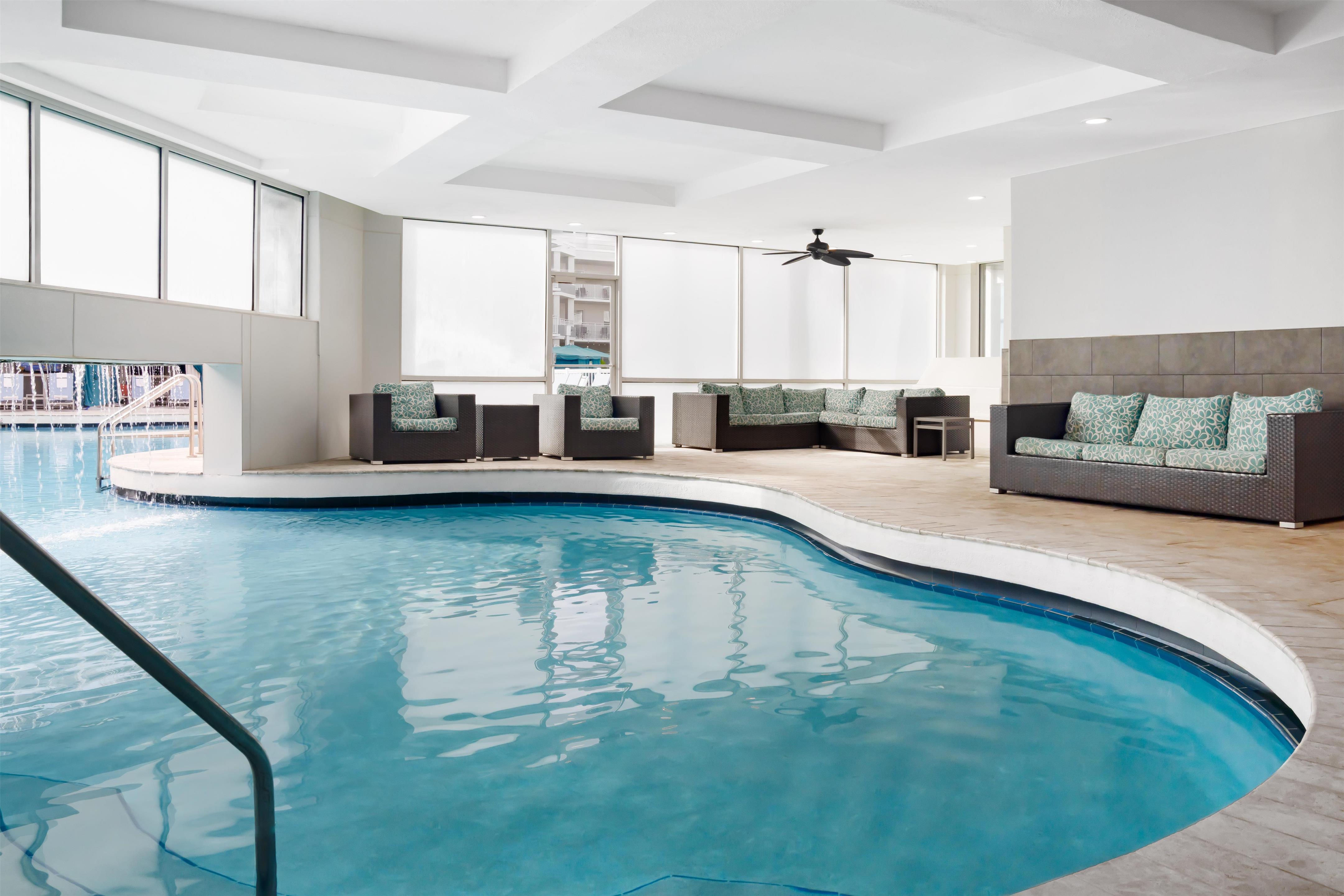 Pool | Embassy Suites by Hilton Orlando Lake Buena Vista Resort