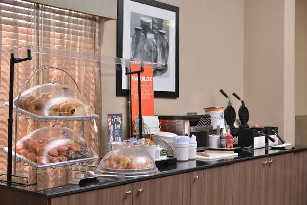 Restaurant - Hampton Inn Universal Studios Orlando