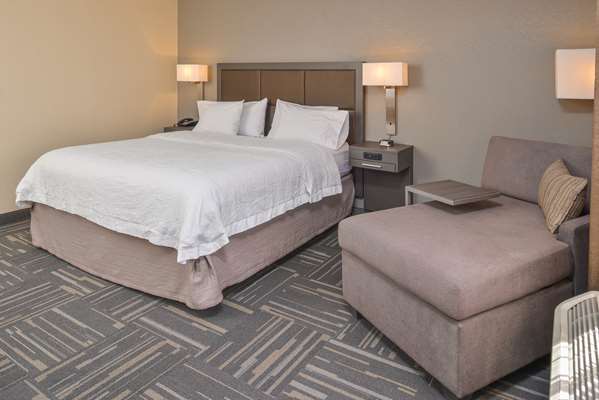  - Hampton Inn Universal Studios Orlando