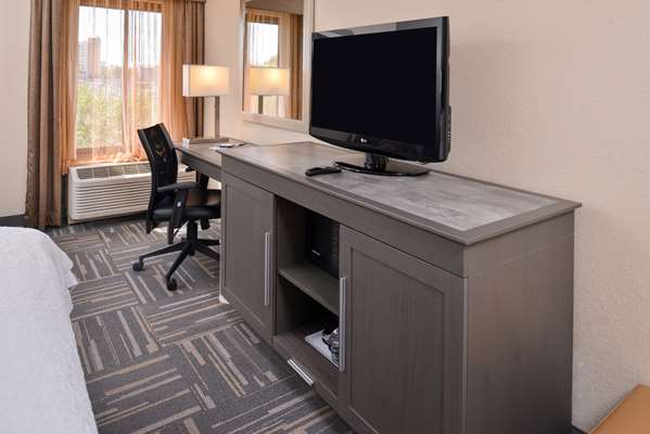 - Hampton Inn Universal Studios Orlando