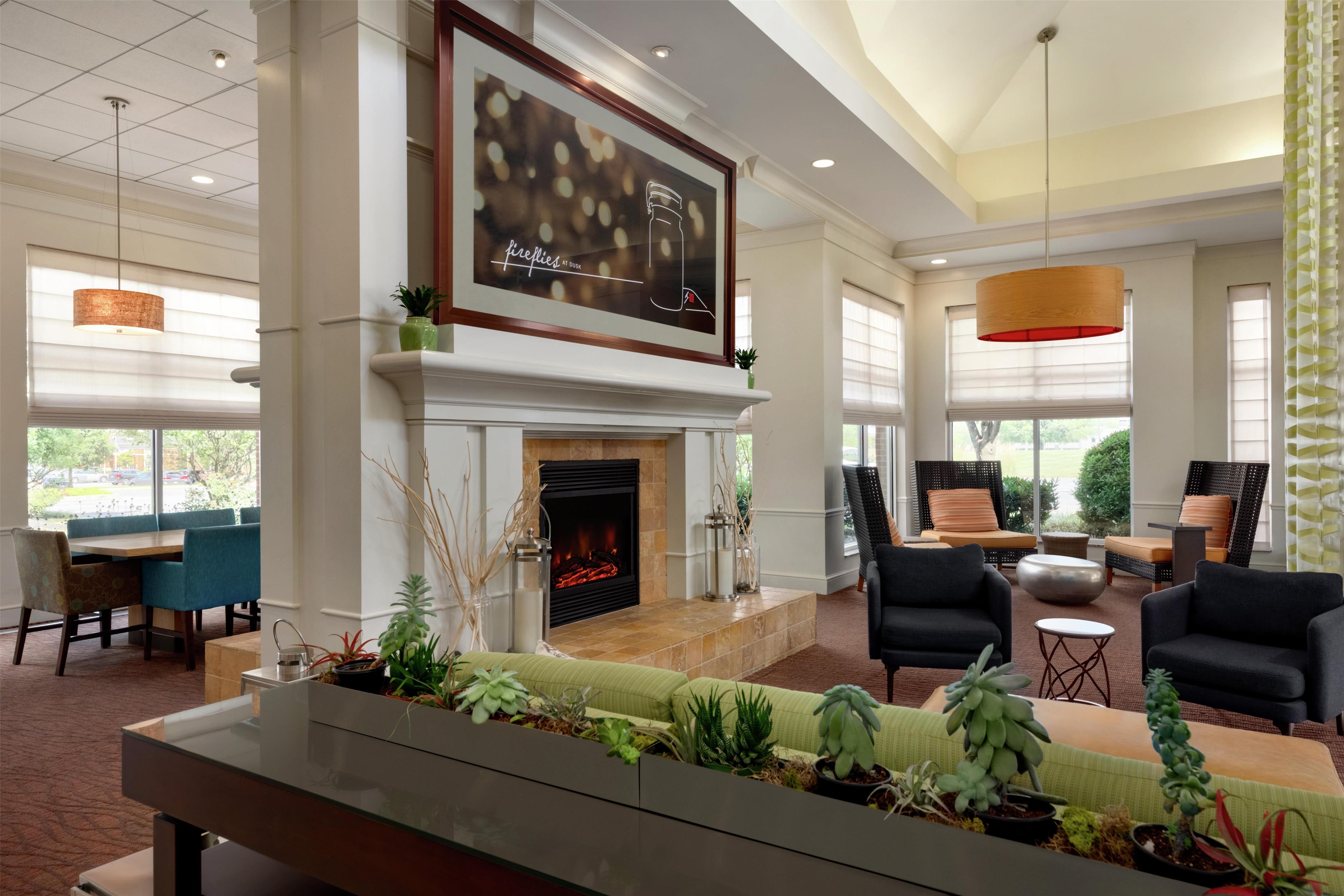 Lobby | Hilton Garden Inn Harrisburg East