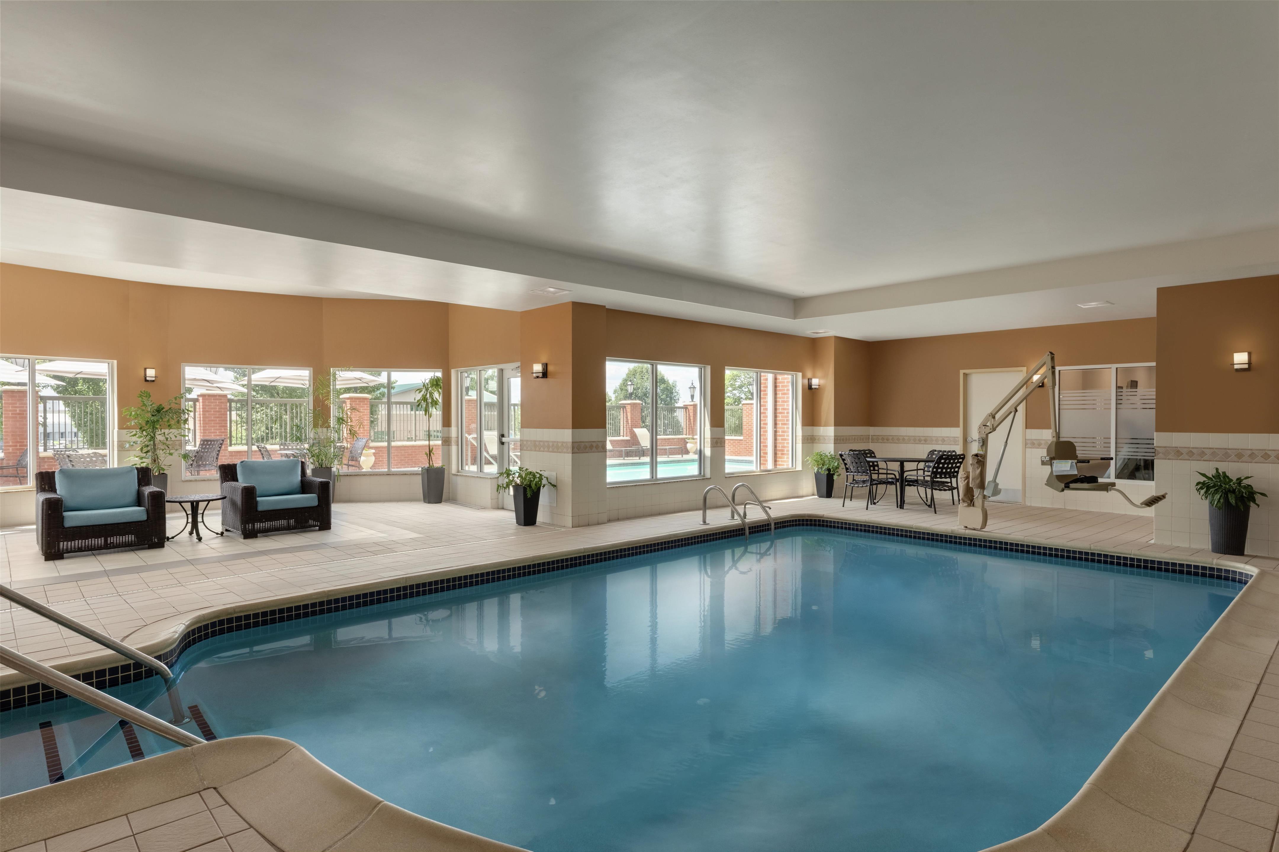 Pool | Hilton Garden Inn Harrisburg East