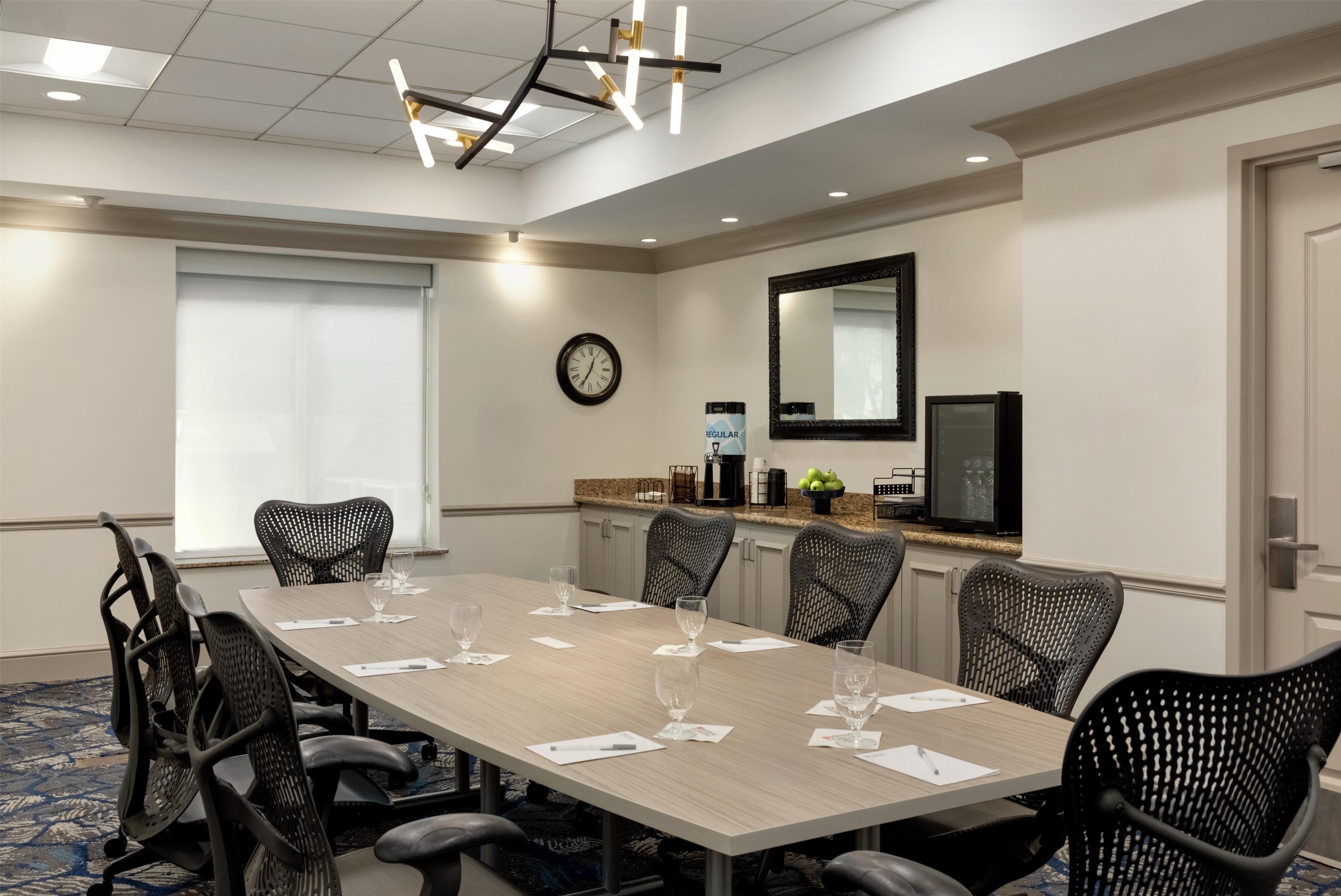 Meeting Room | Hilton Garden Inn Harrisburg East
