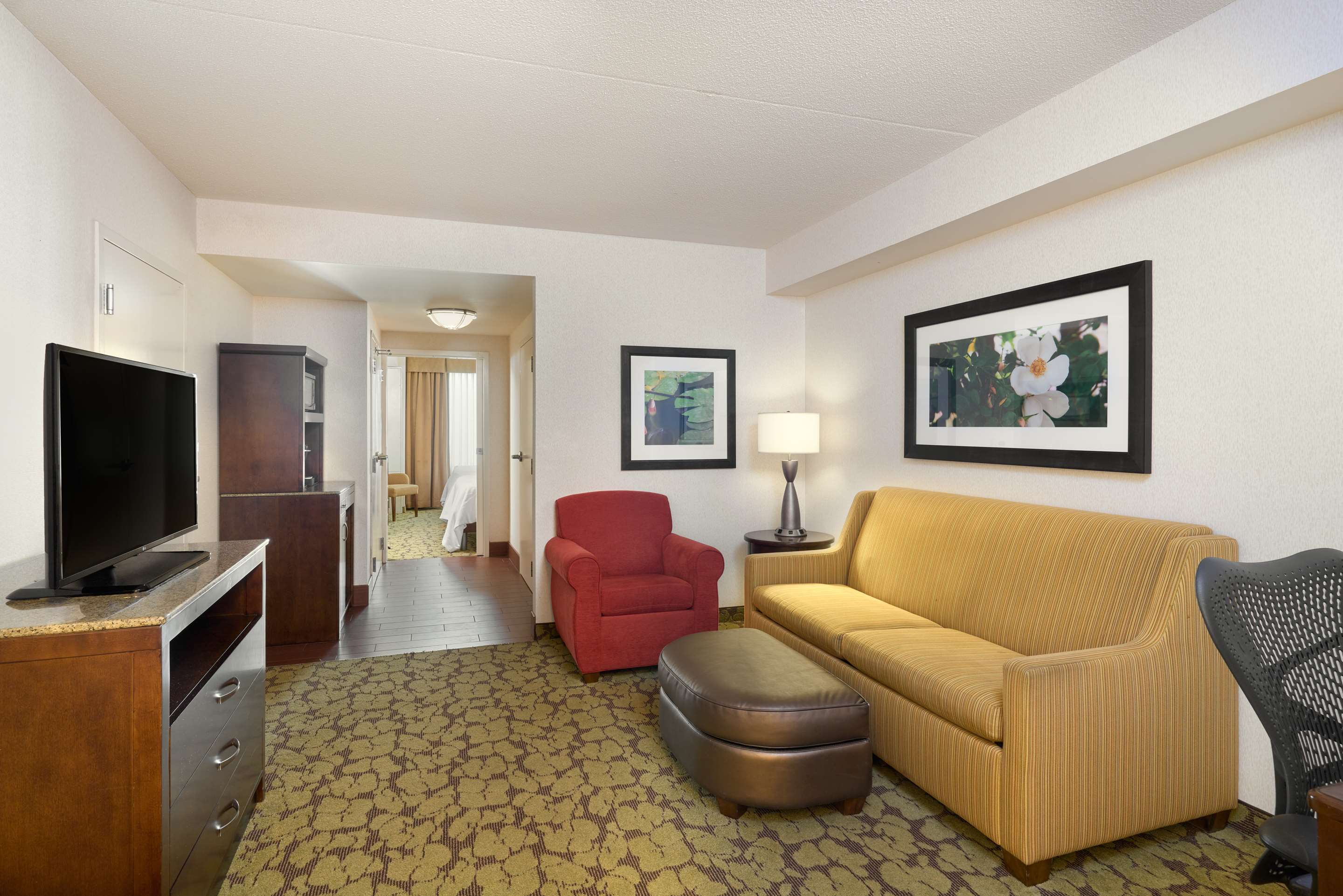 Guest room