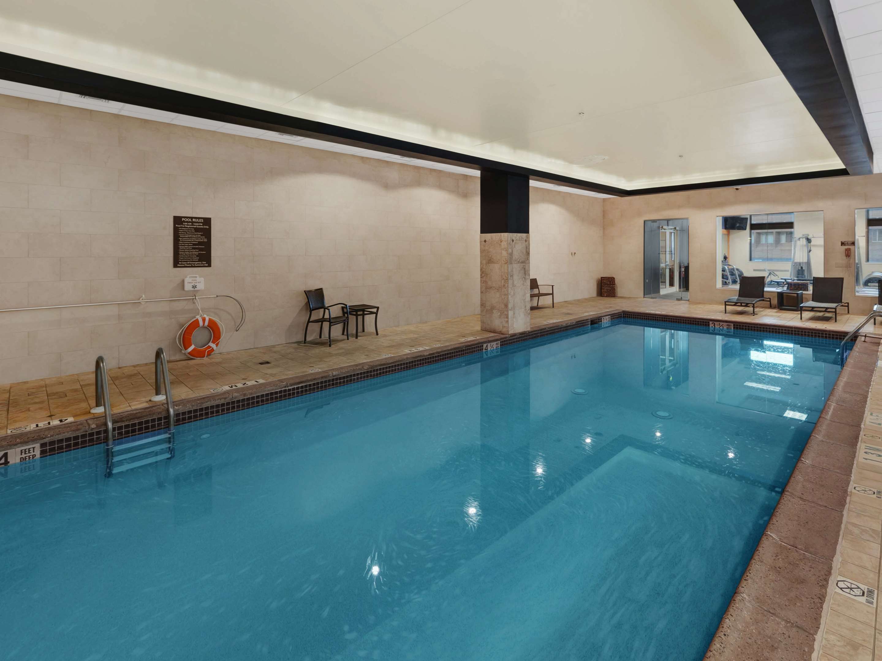 Pool | Hilton Harrisburg