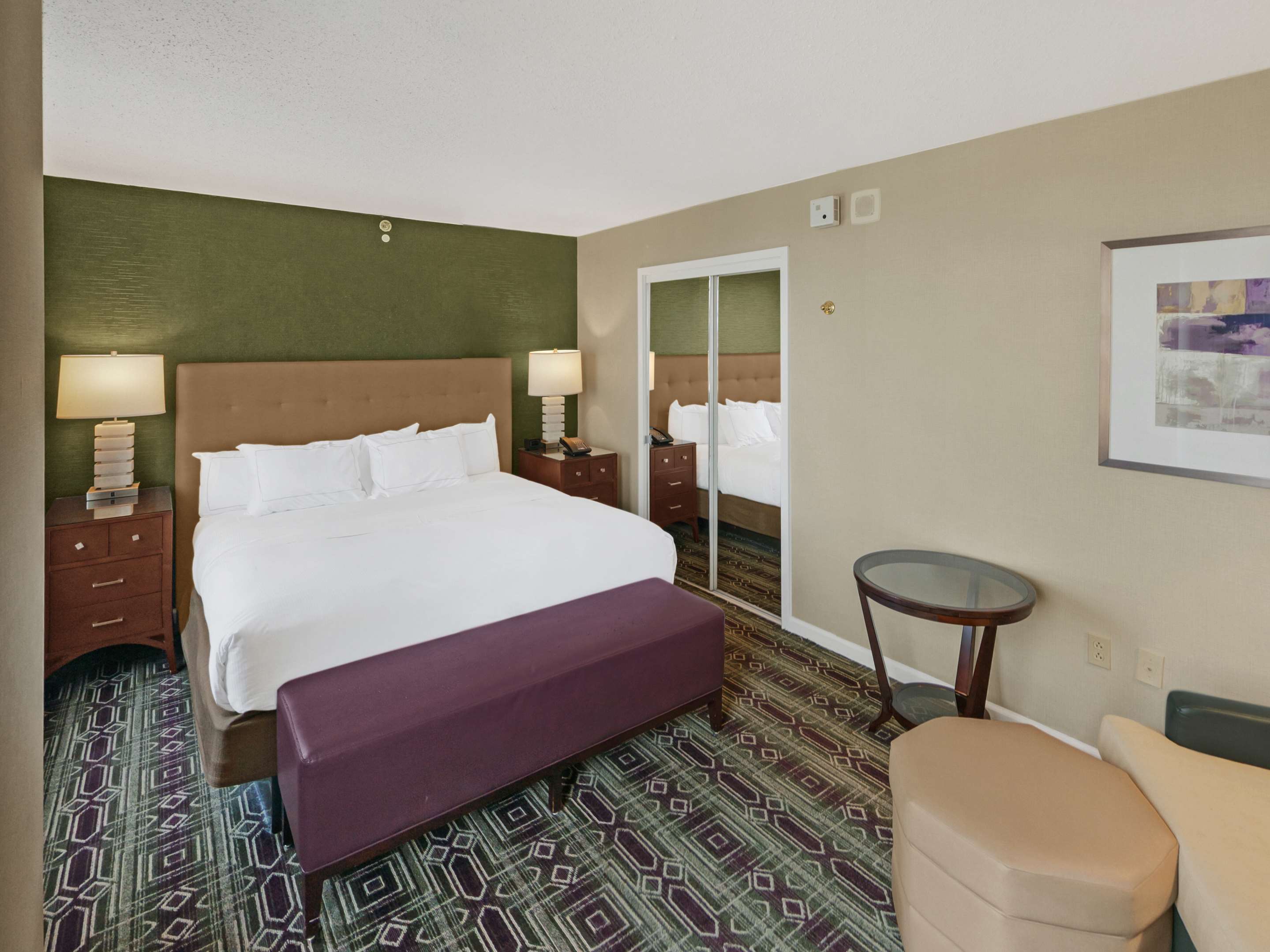 Guest room