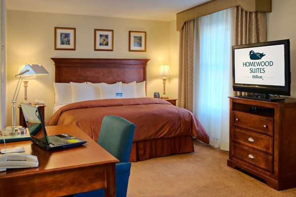  - Homewood Suites by Hilton Meadowlands East Rutherford