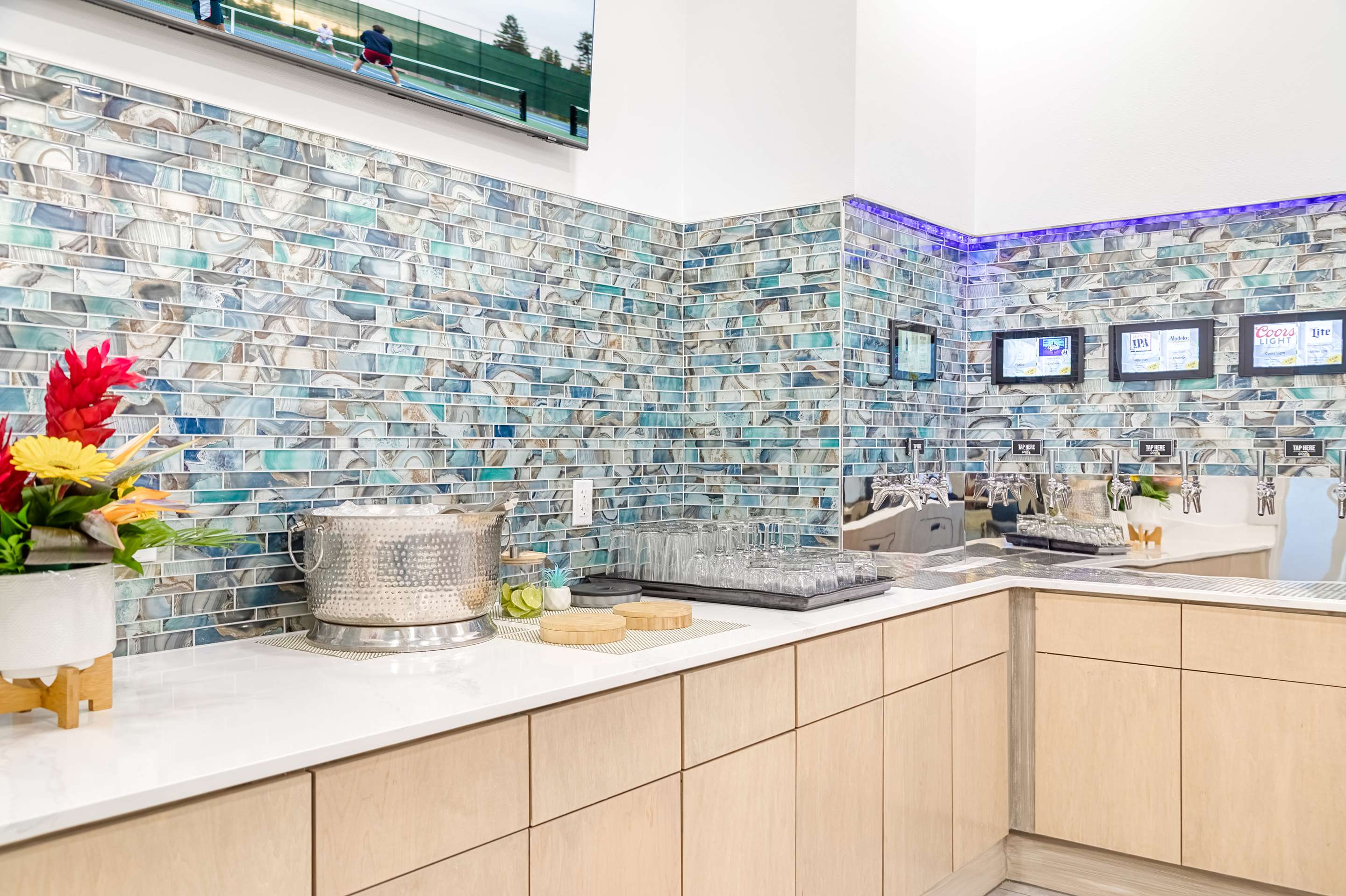 Breakfast Area | Homewood Suites by Hilton East Rutherford - Meadowlands