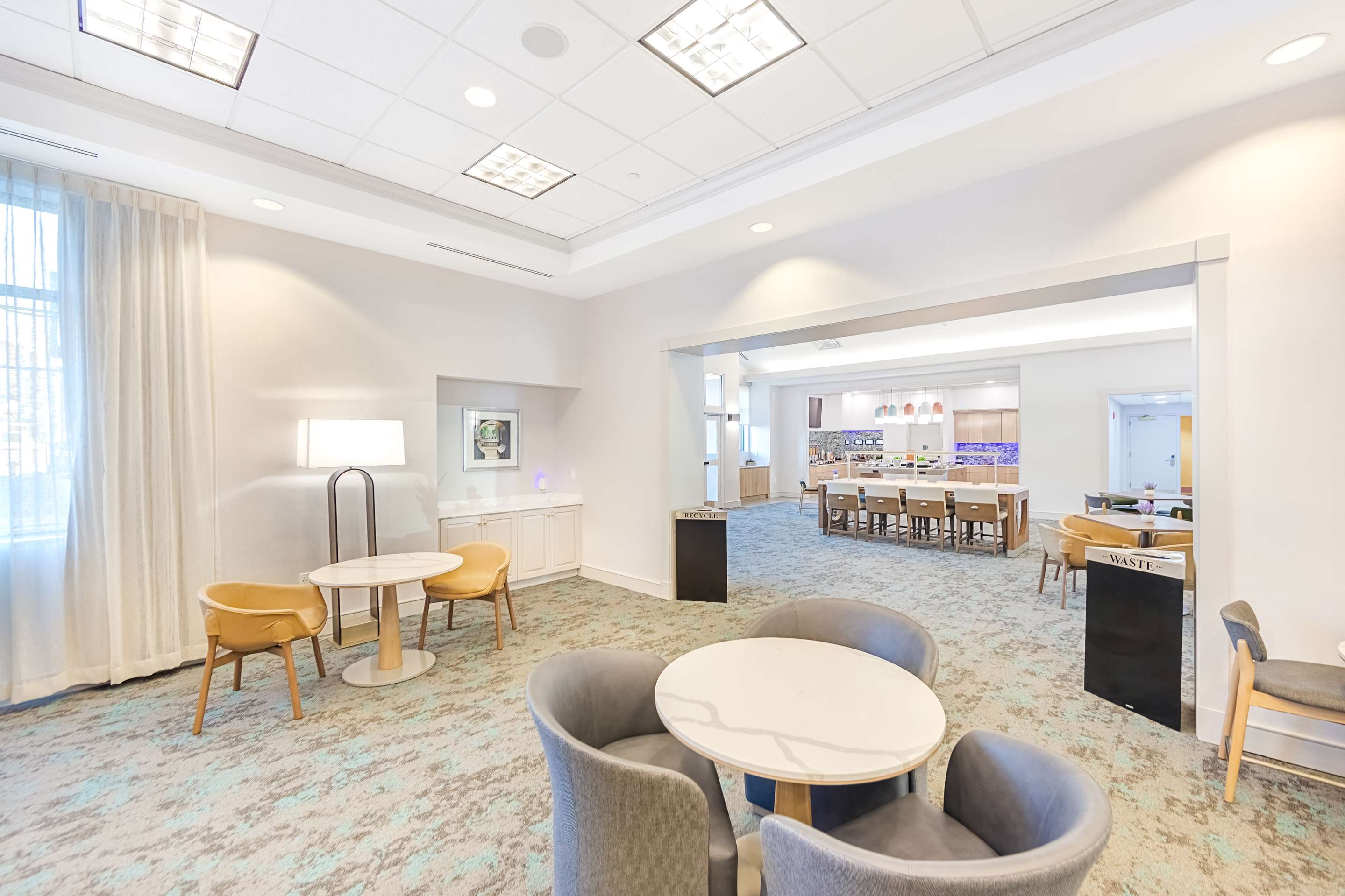 Breakfast Area | Homewood Suites by Hilton East Rutherford - Meadowlands