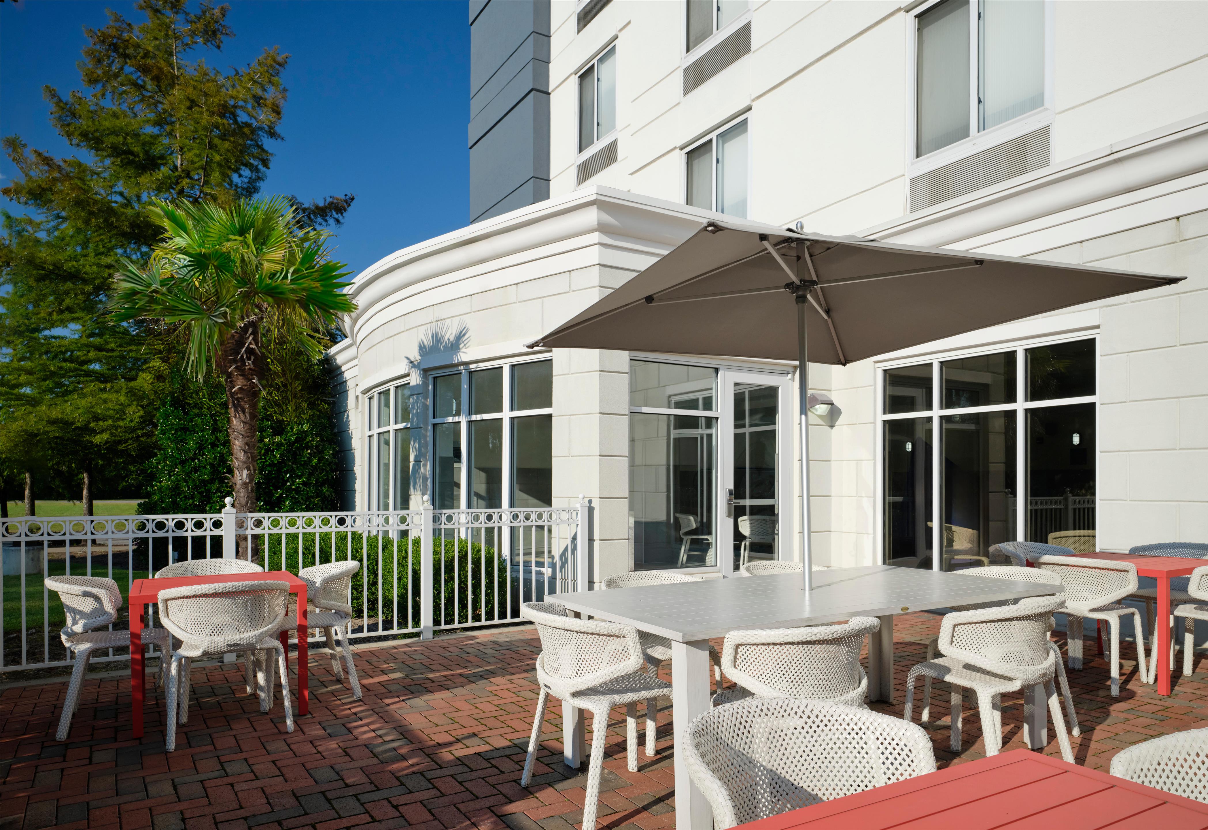 Exterior | Hilton Garden Inn Meridian