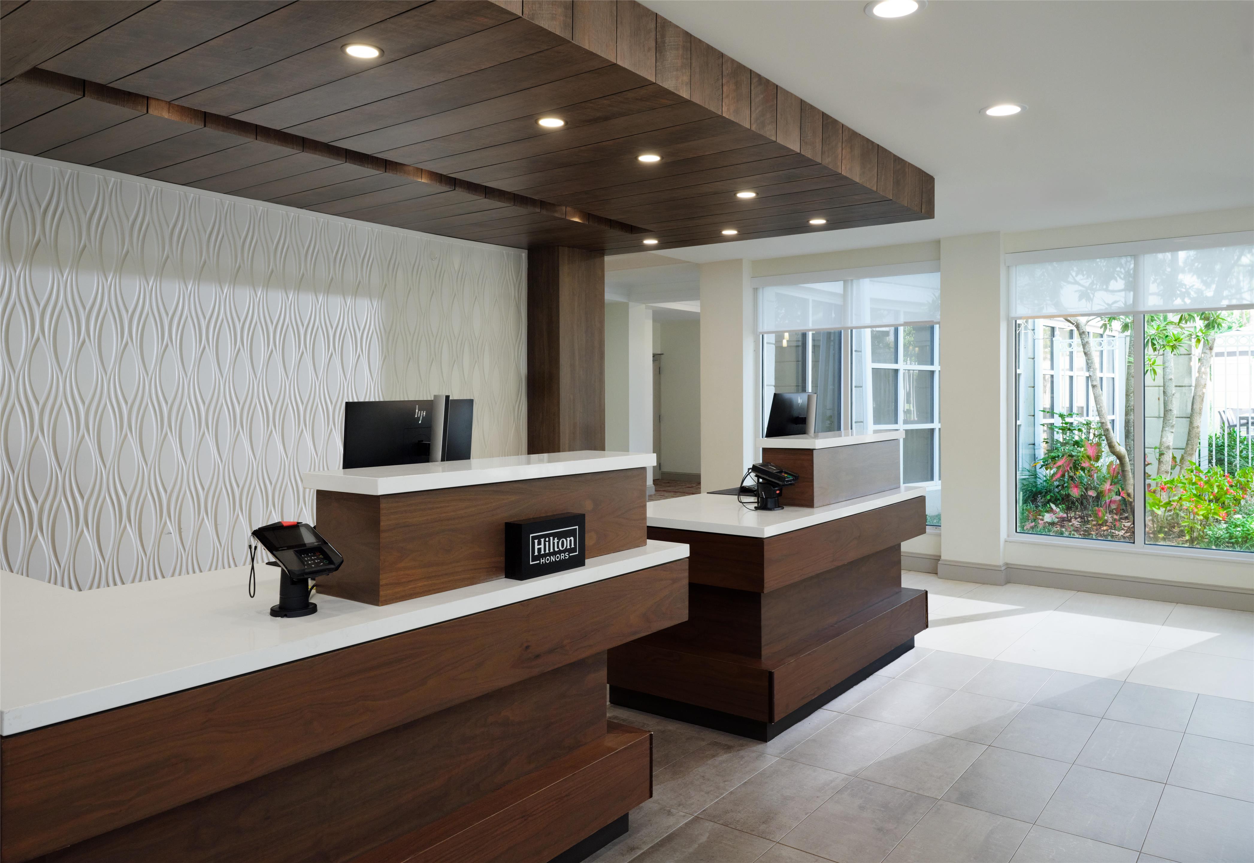 Reception | Hilton Garden Inn Meridian