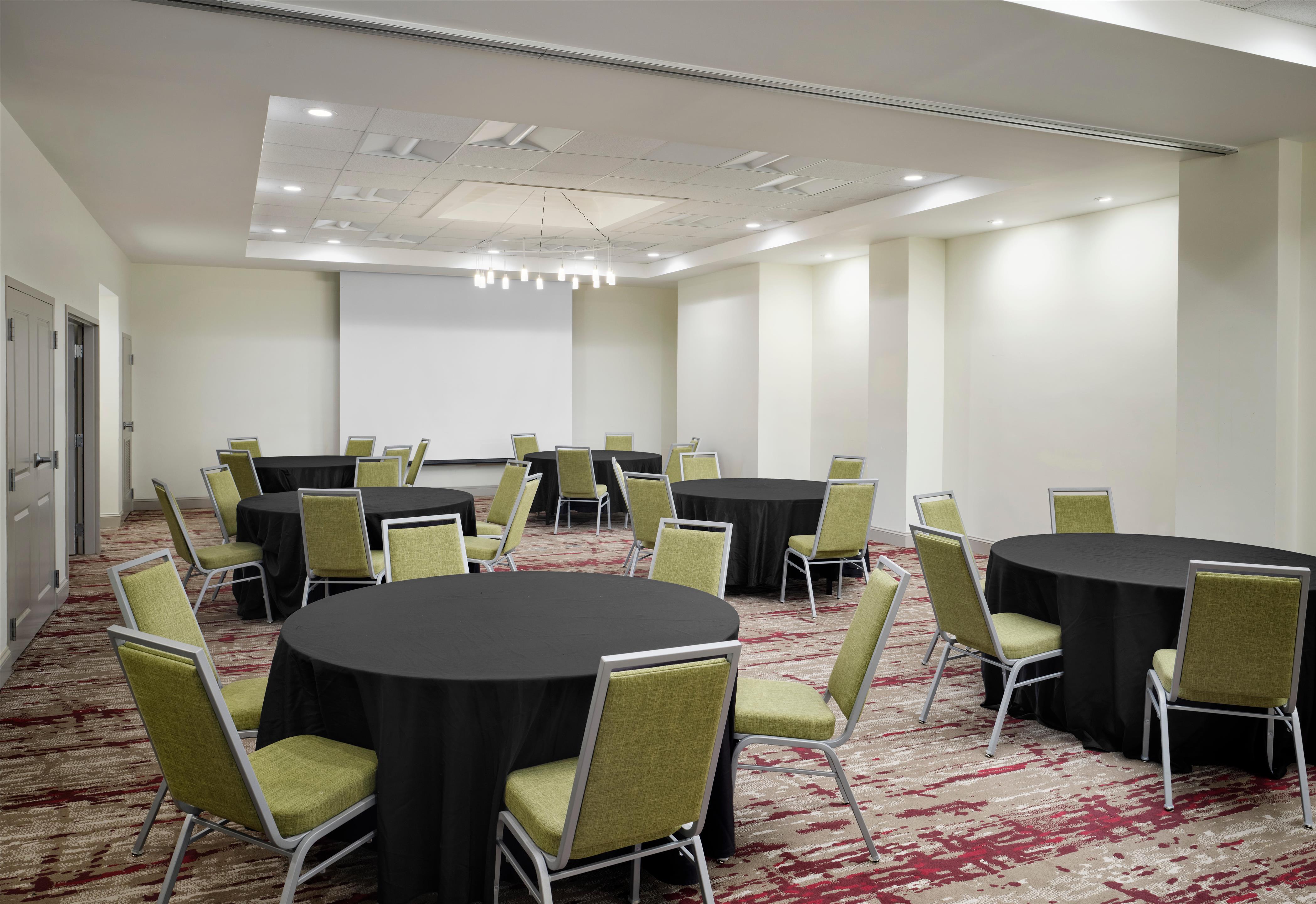 Meeting Room | Hilton Garden Inn Meridian