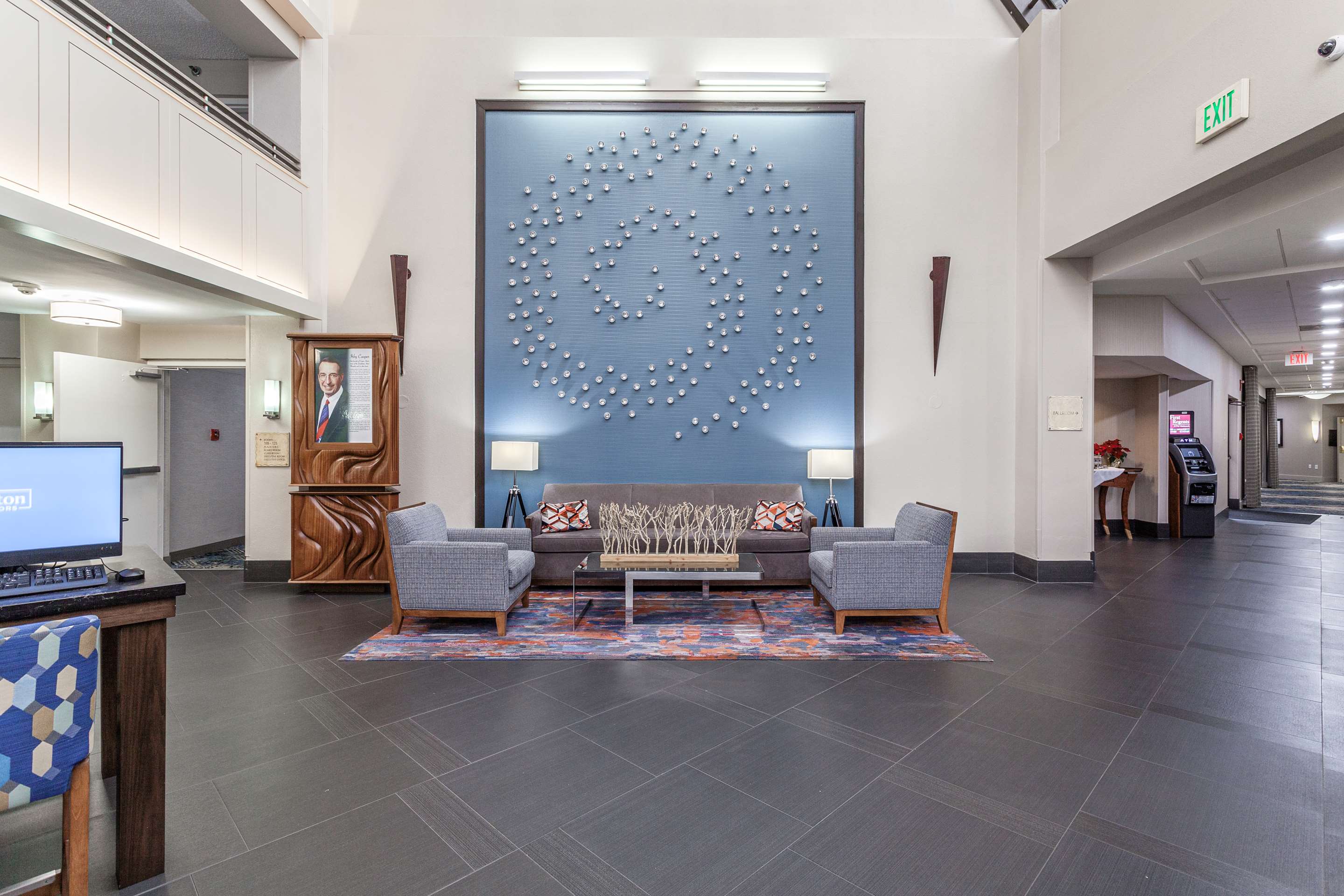 Lobby | DoubleTree by Hilton Hotel Memphis
