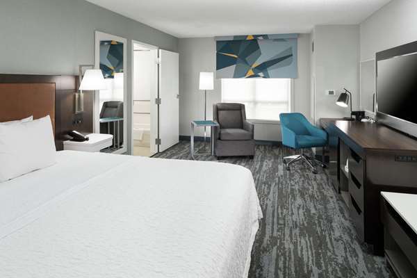  - Hampton Inn & Suites Peabody Place Memphis
