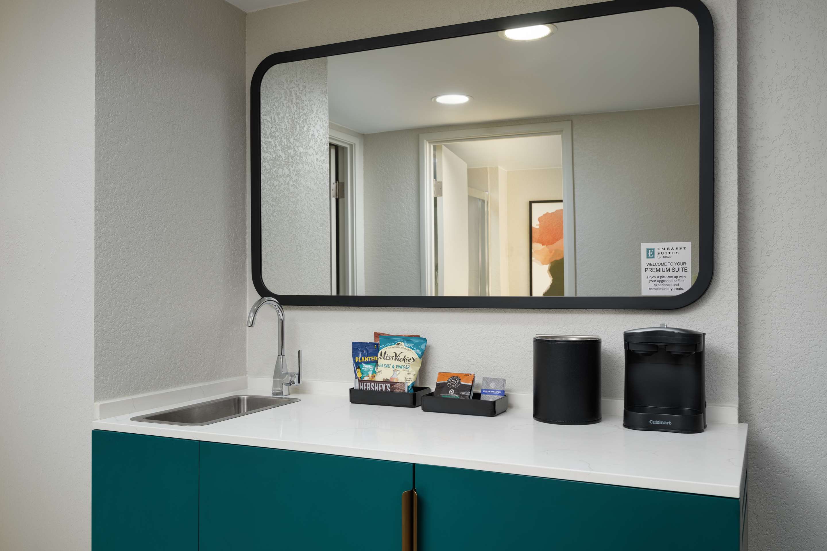 Guest room