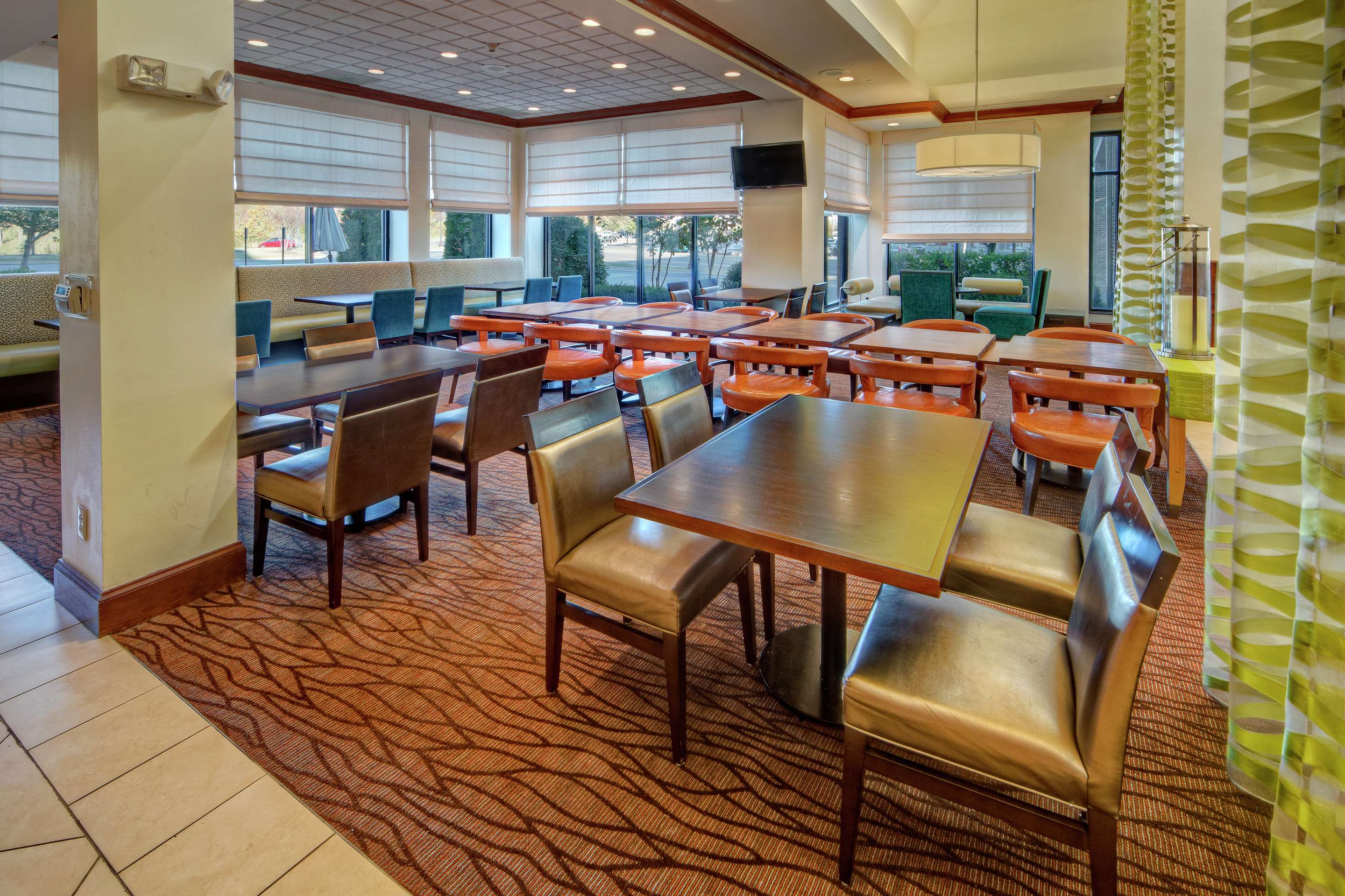 Restaurant | Hilton Garden Inn Memphis/Southaven, MS