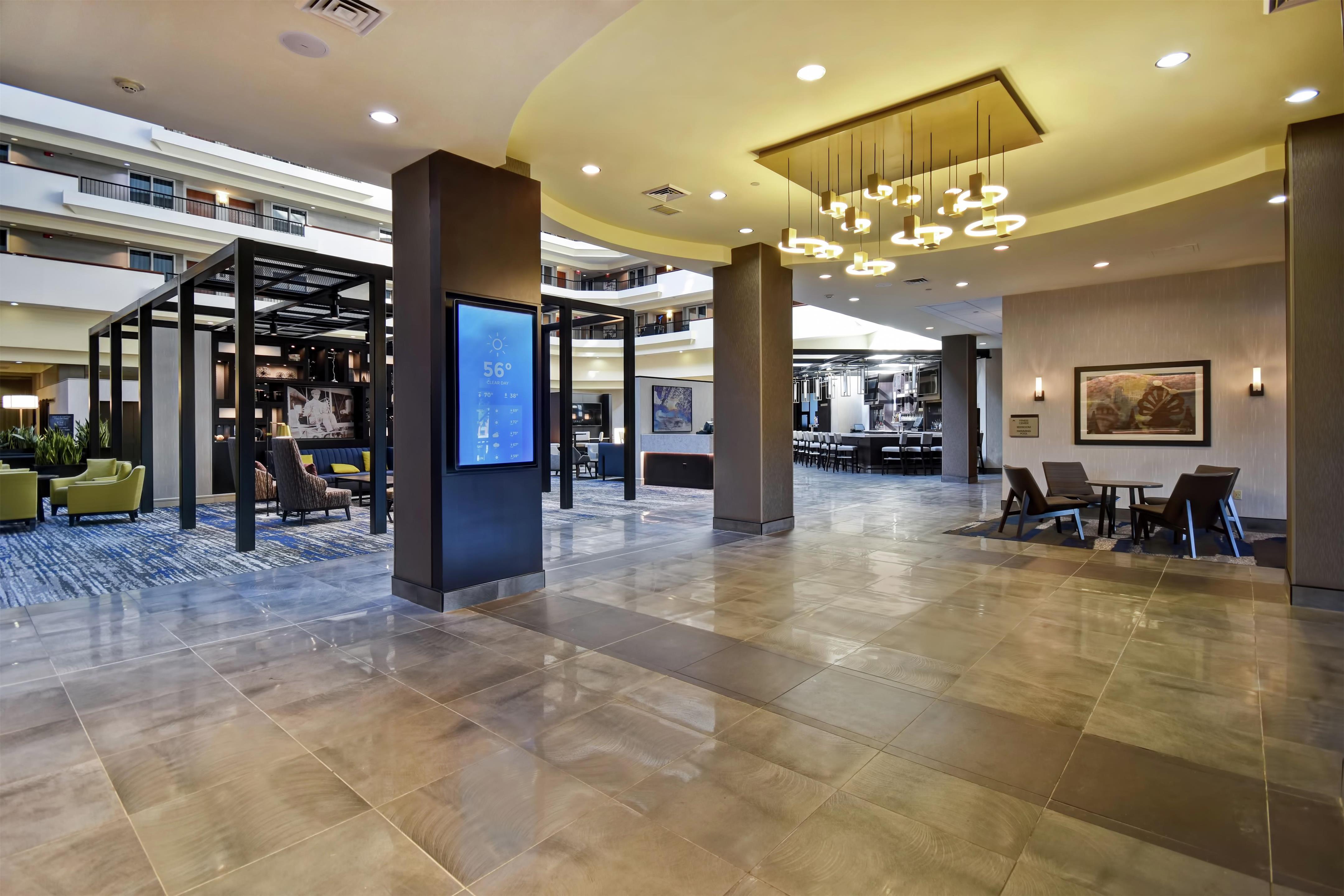 Lobby | Embassy Suites by Hilton Montgomery Hotel & Conference Ctr