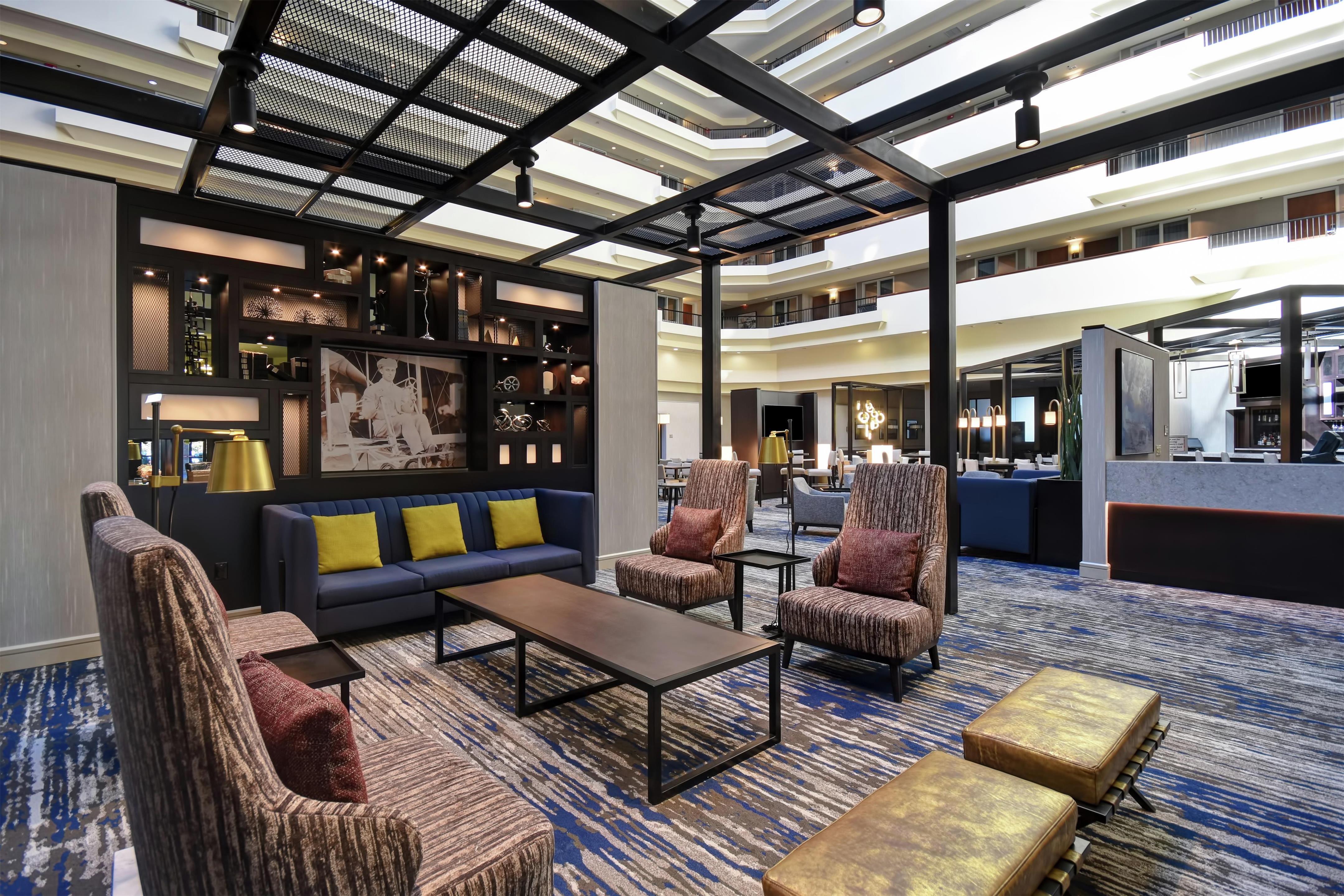 Lobby | Embassy Suites by Hilton Montgomery Hotel & Conference Ctr