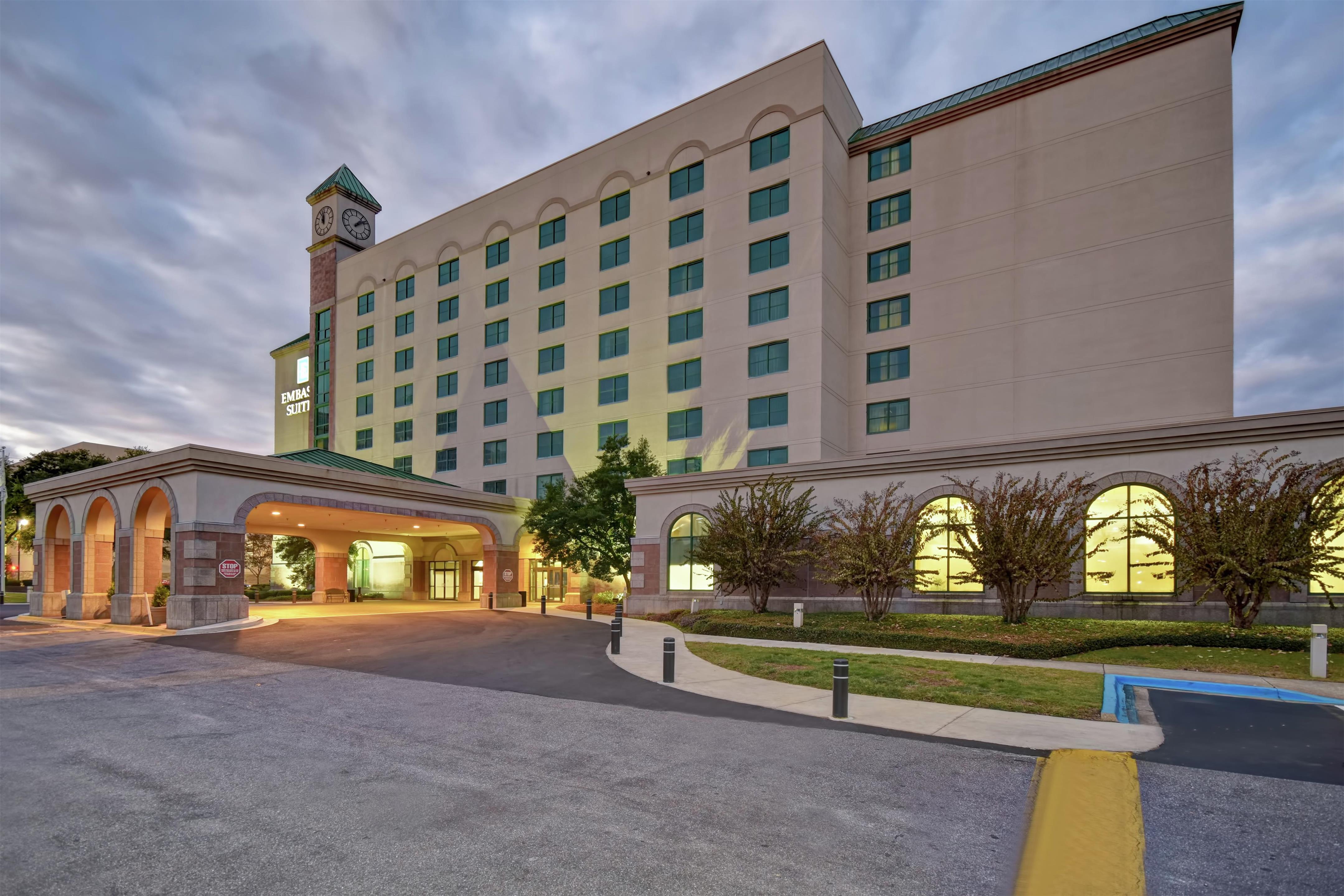 Exterior | Embassy Suites by Hilton Montgomery Hotel & Conference Ctr