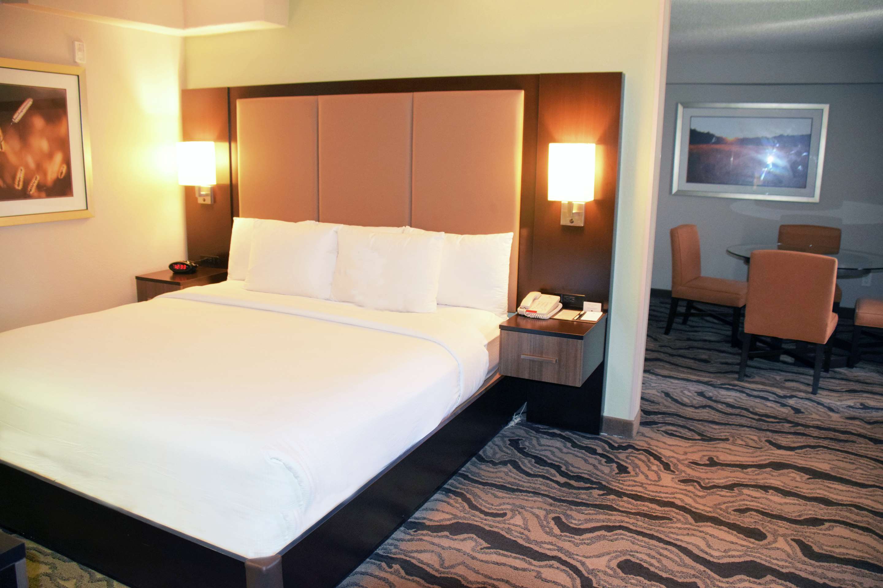 Guest room