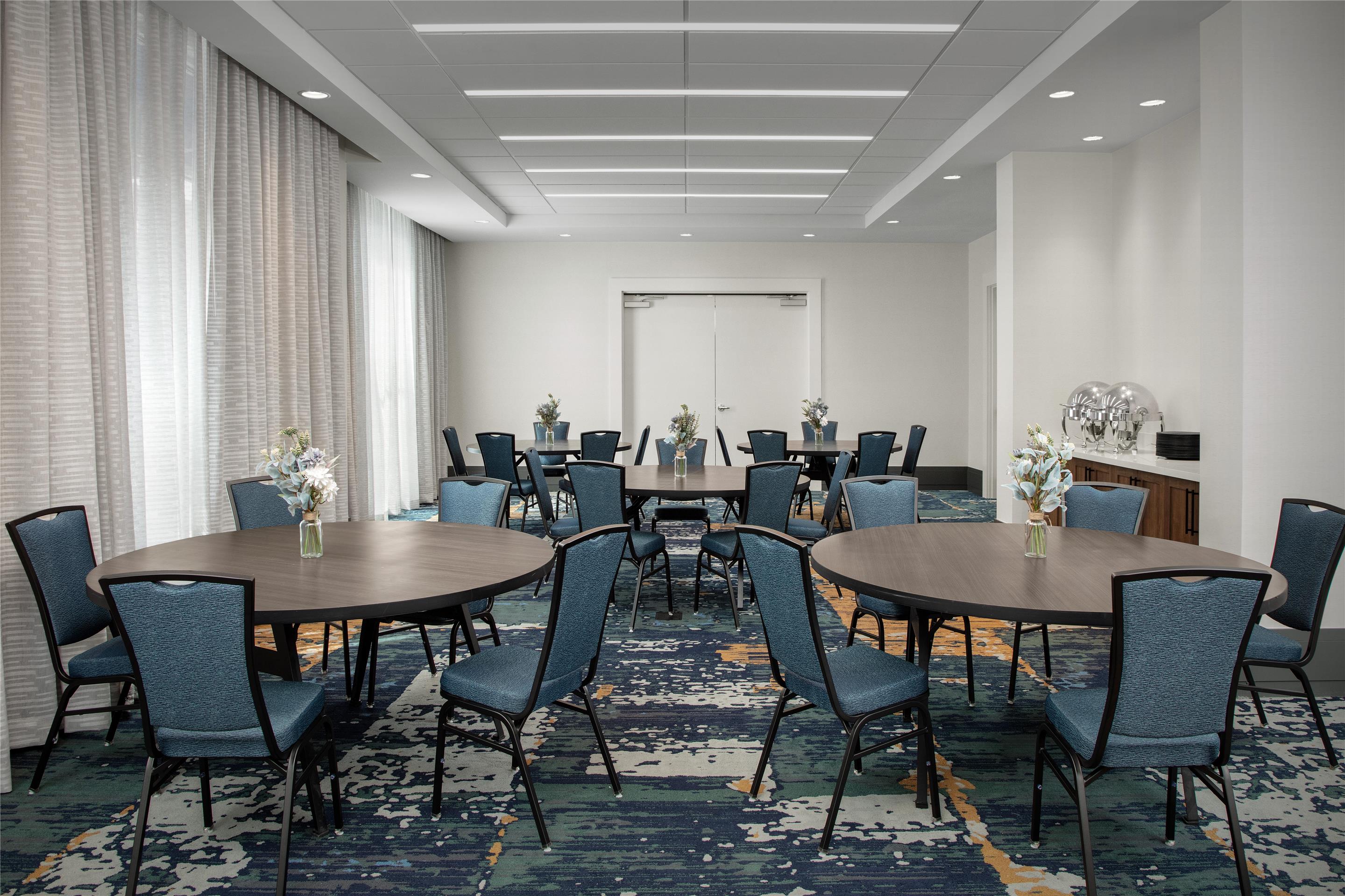 Meeting Room | Hilton Garden Inn Portsmouth Downtown