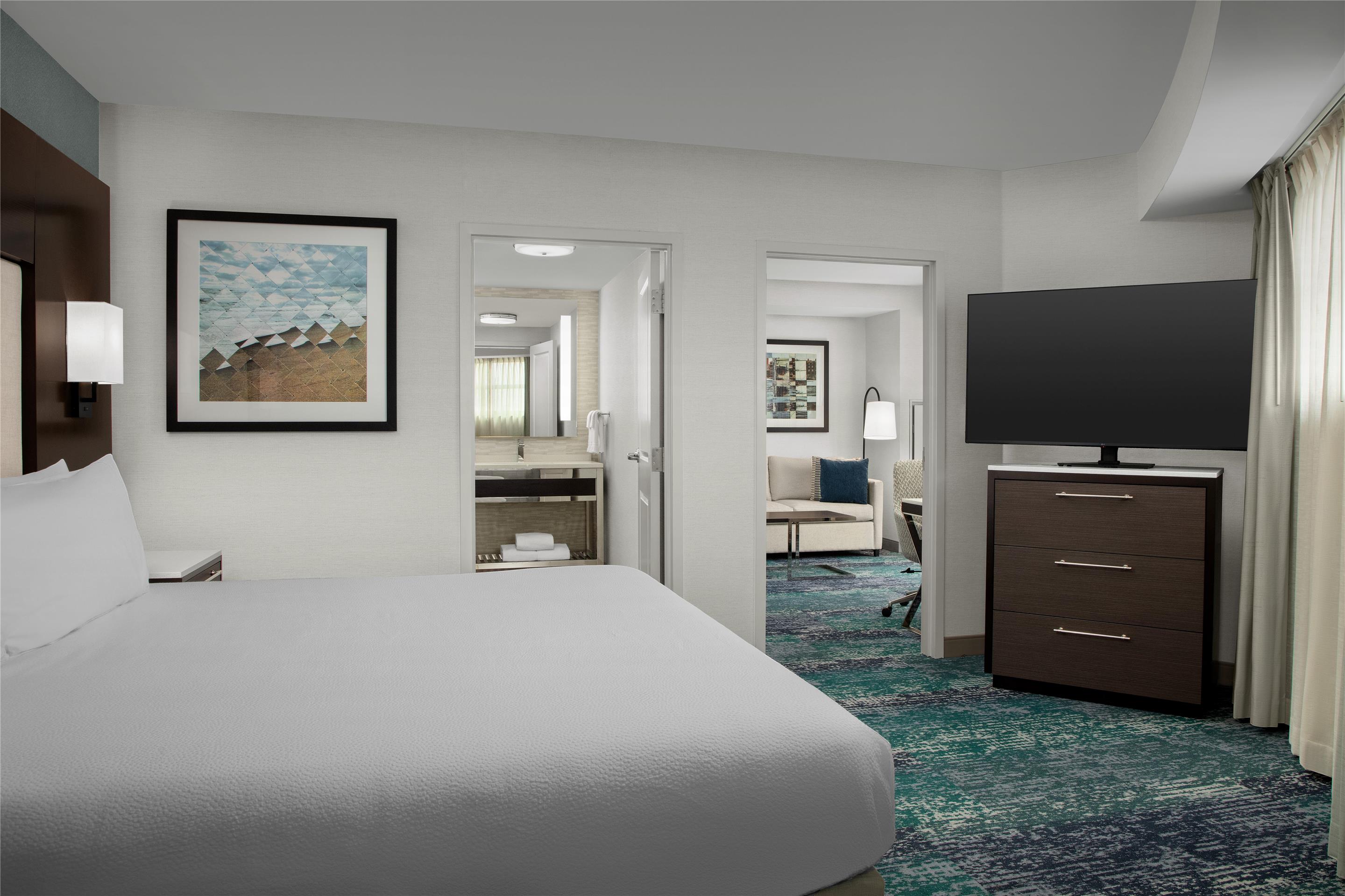 Guest room