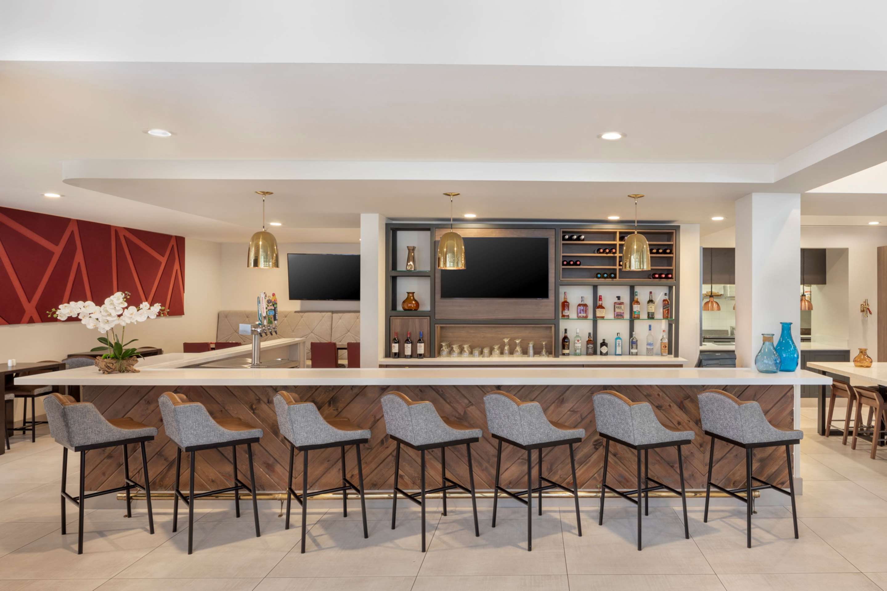 BarLounge | Hilton Garden Inn Miami Airport West